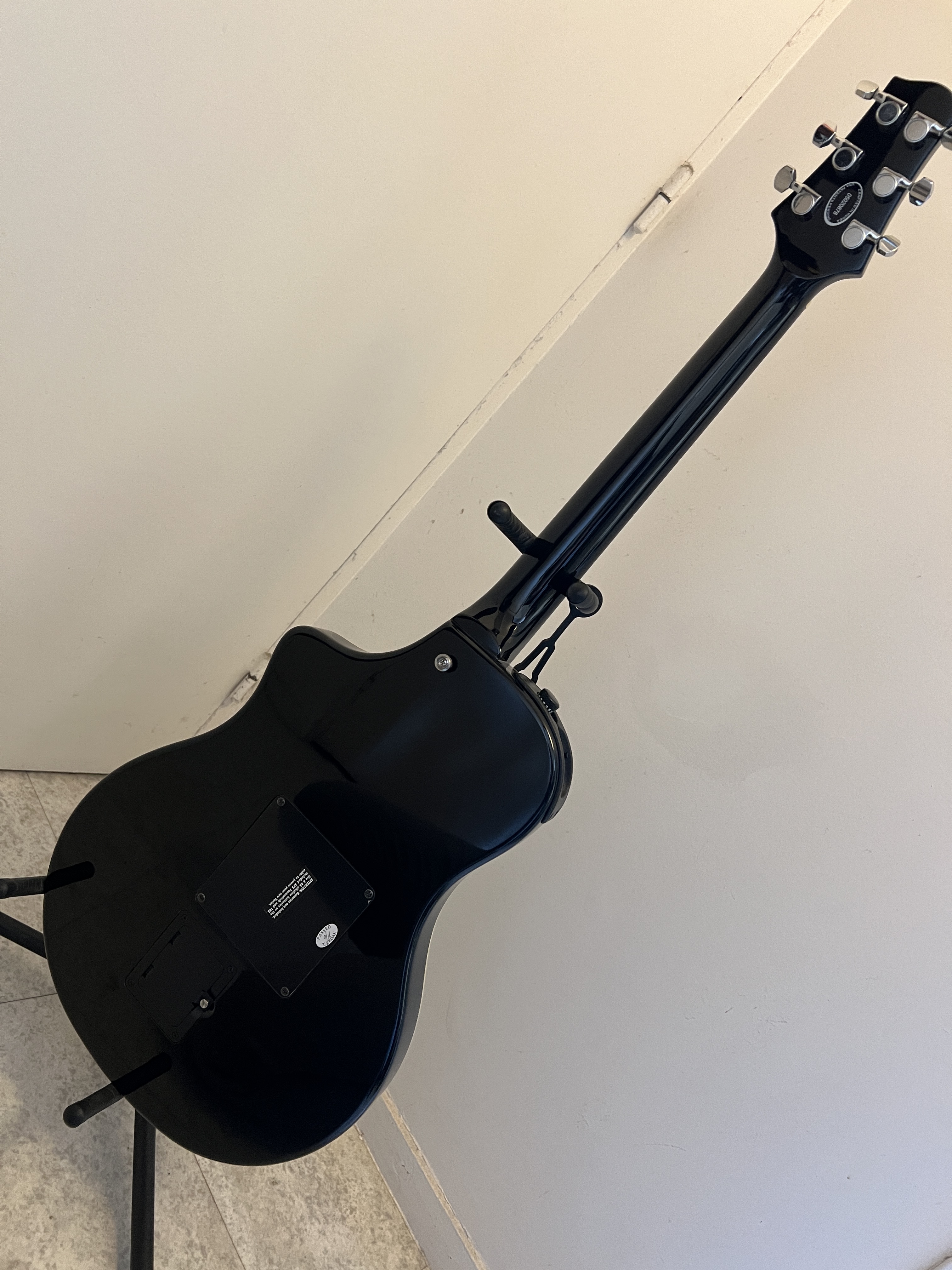 Line 6 Variax Acoustic 700 (39755)