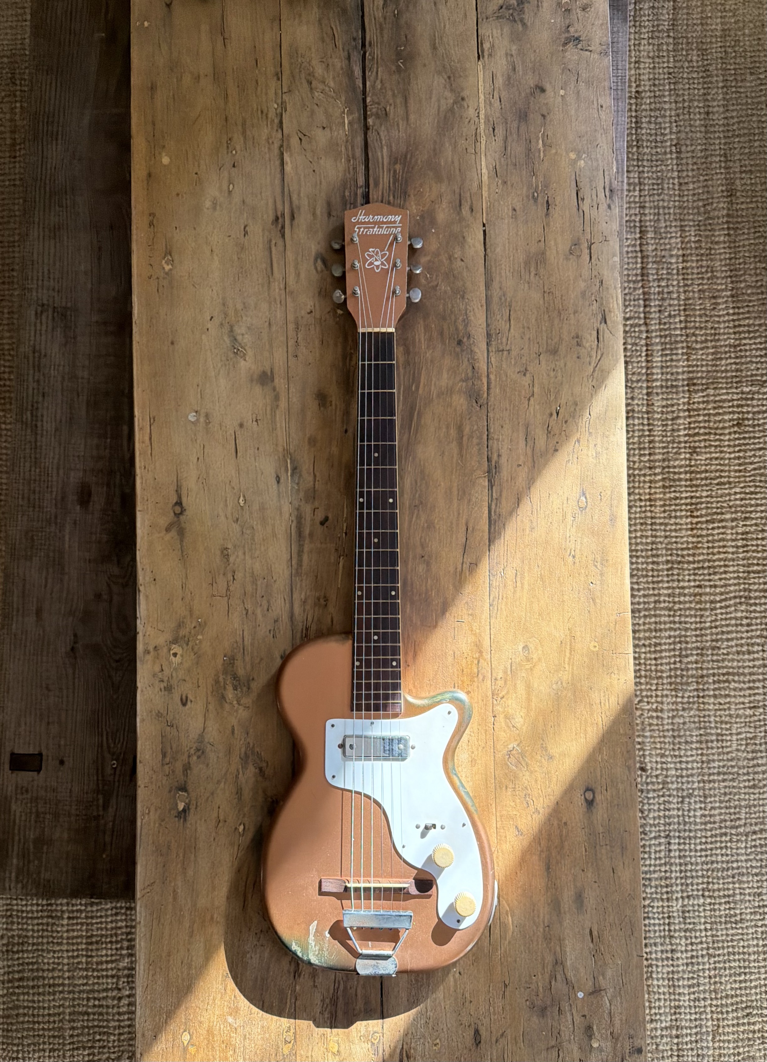 Harmony (String Instruments) H44 Stratotone (41833)