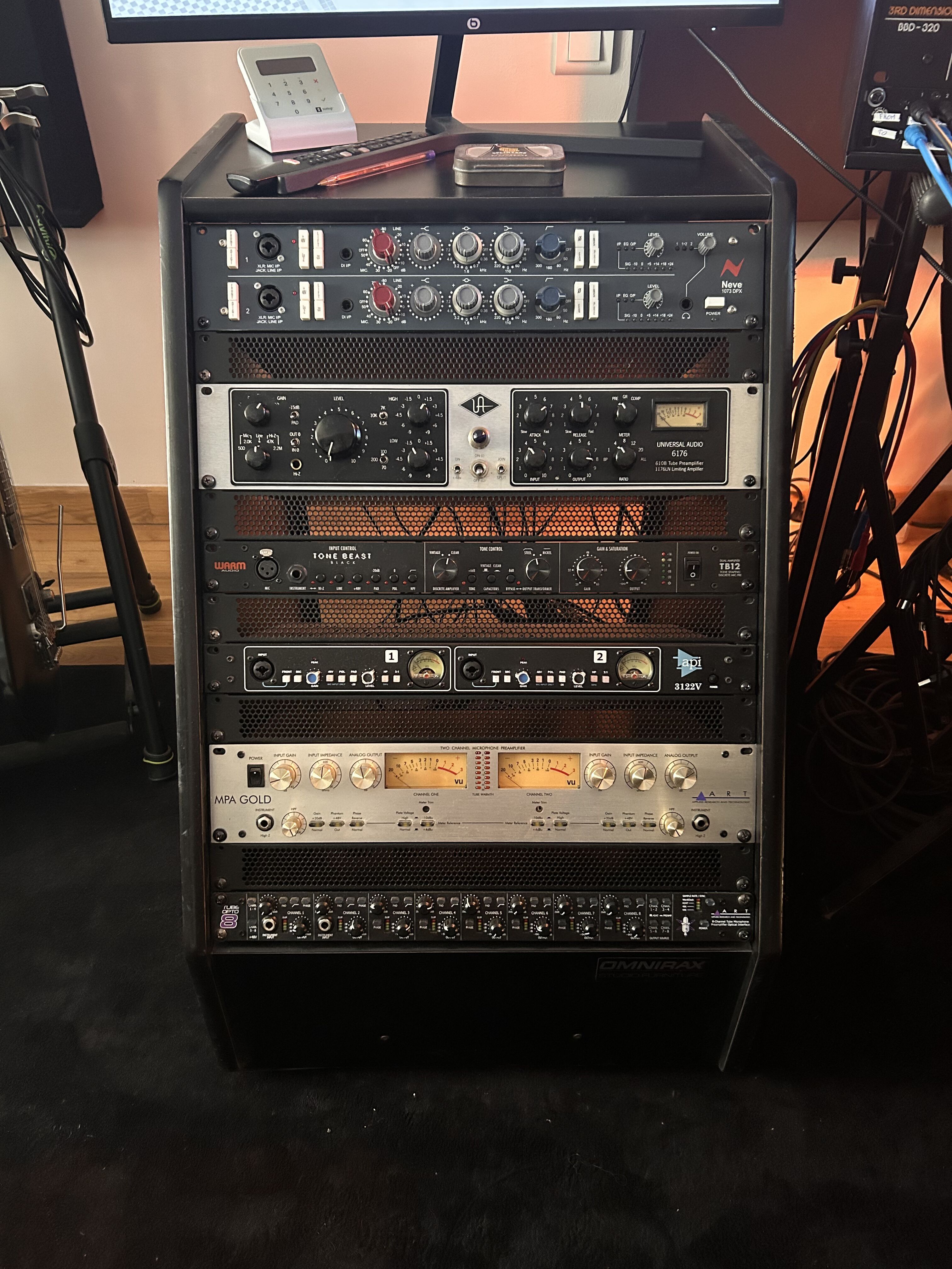 Rack studio Omnirax 14U - bon état