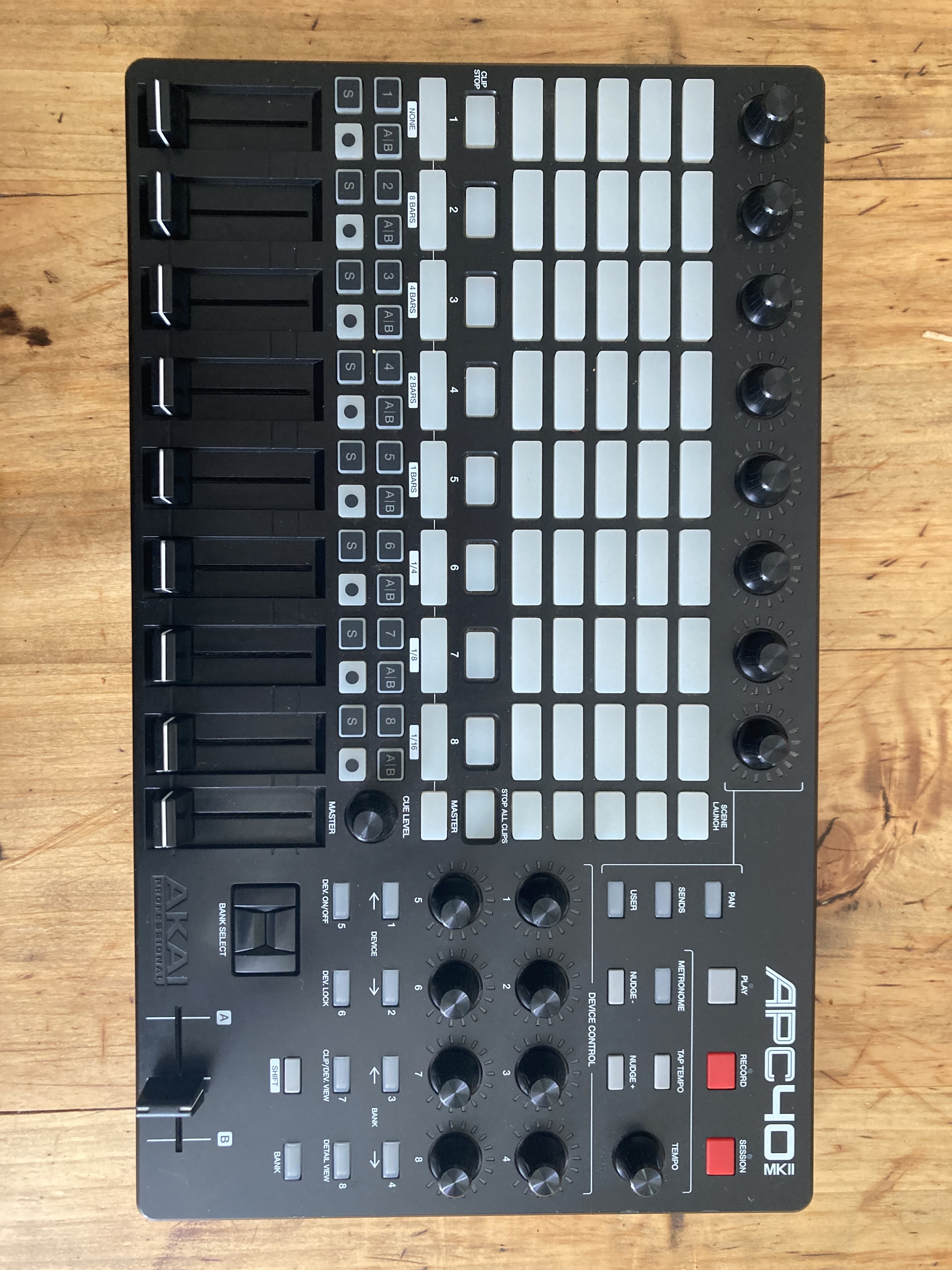 Vends Apc 40 mk2