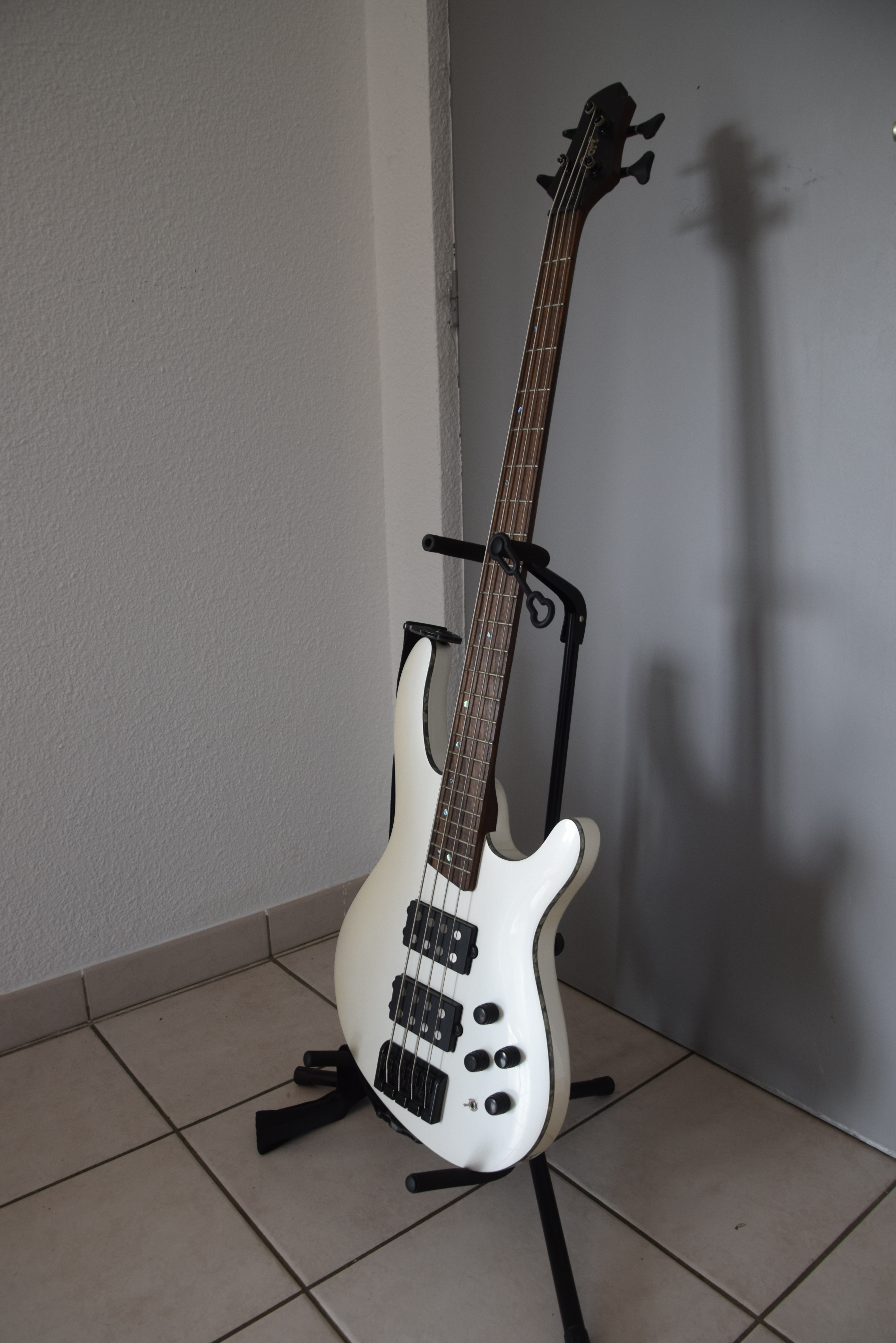 Vends Basse Cort Artisan C4H