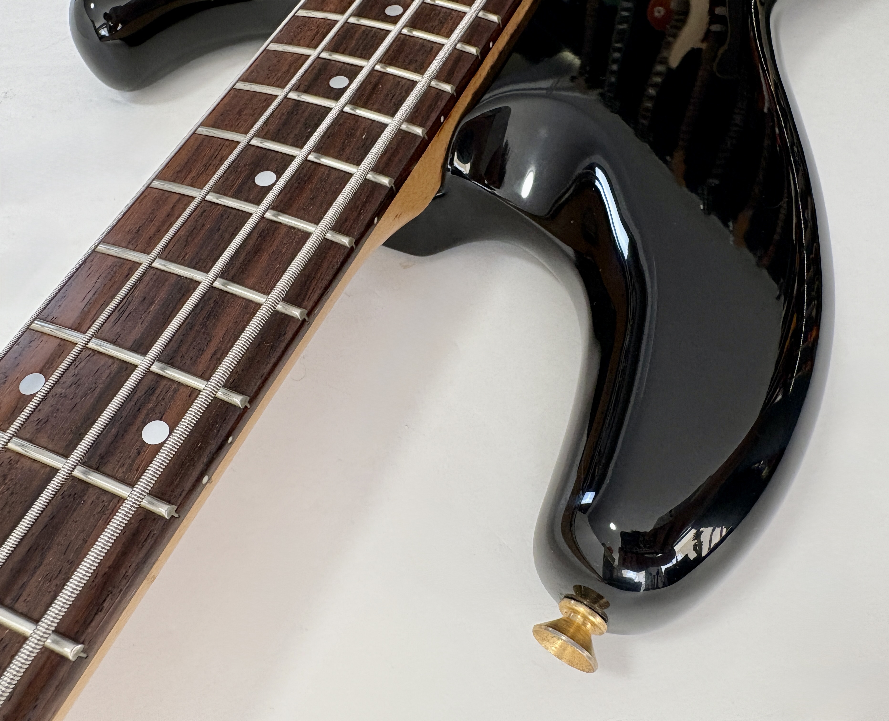Fender PJ-555 Jazz Bass Special (13390)