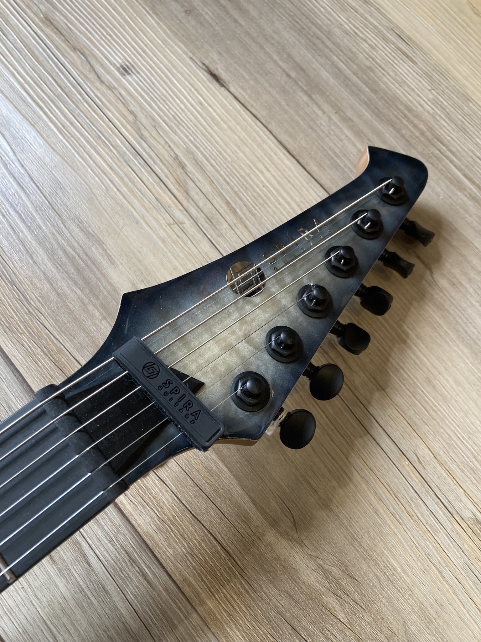 Spira Guitars S-500 (25200)