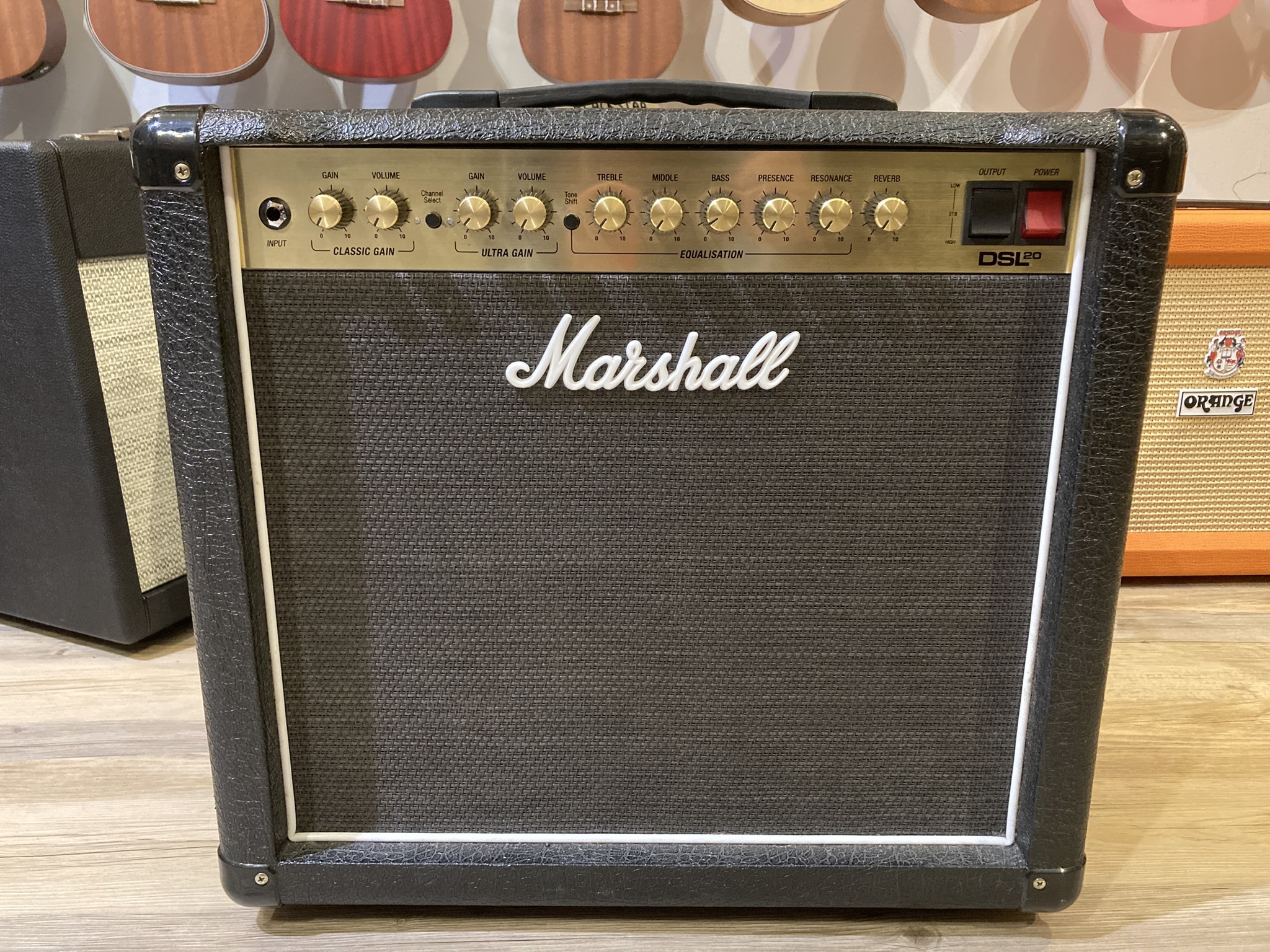 MARSHALL - DSL20C + Footswitch