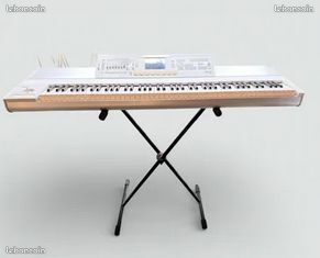 Workstation KORG M3-88 + PIED 