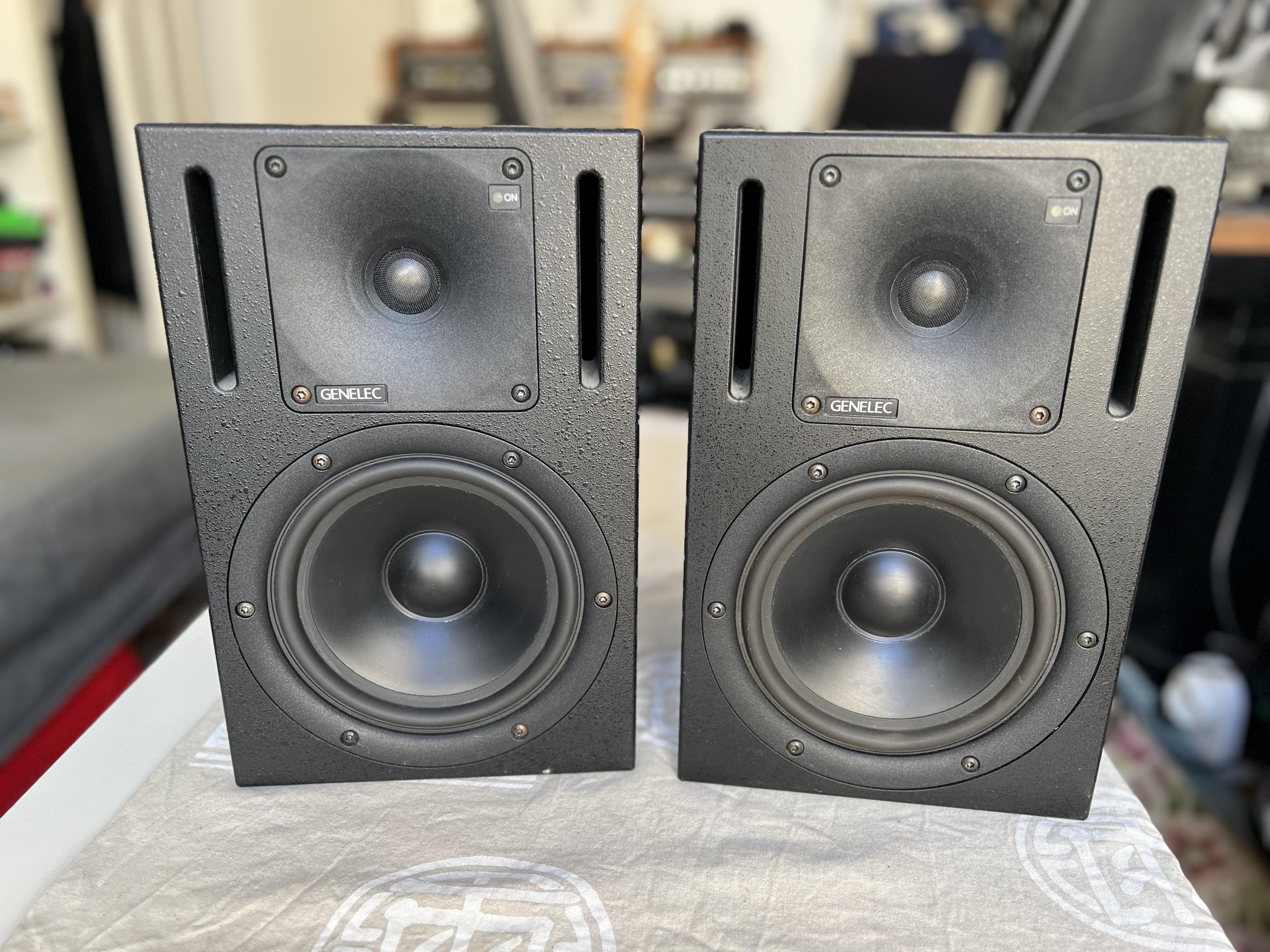 Monitoring Génélec 1030A x 5