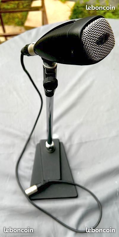 Microphone SENNHEISER MD 21 U + PIED FONTE