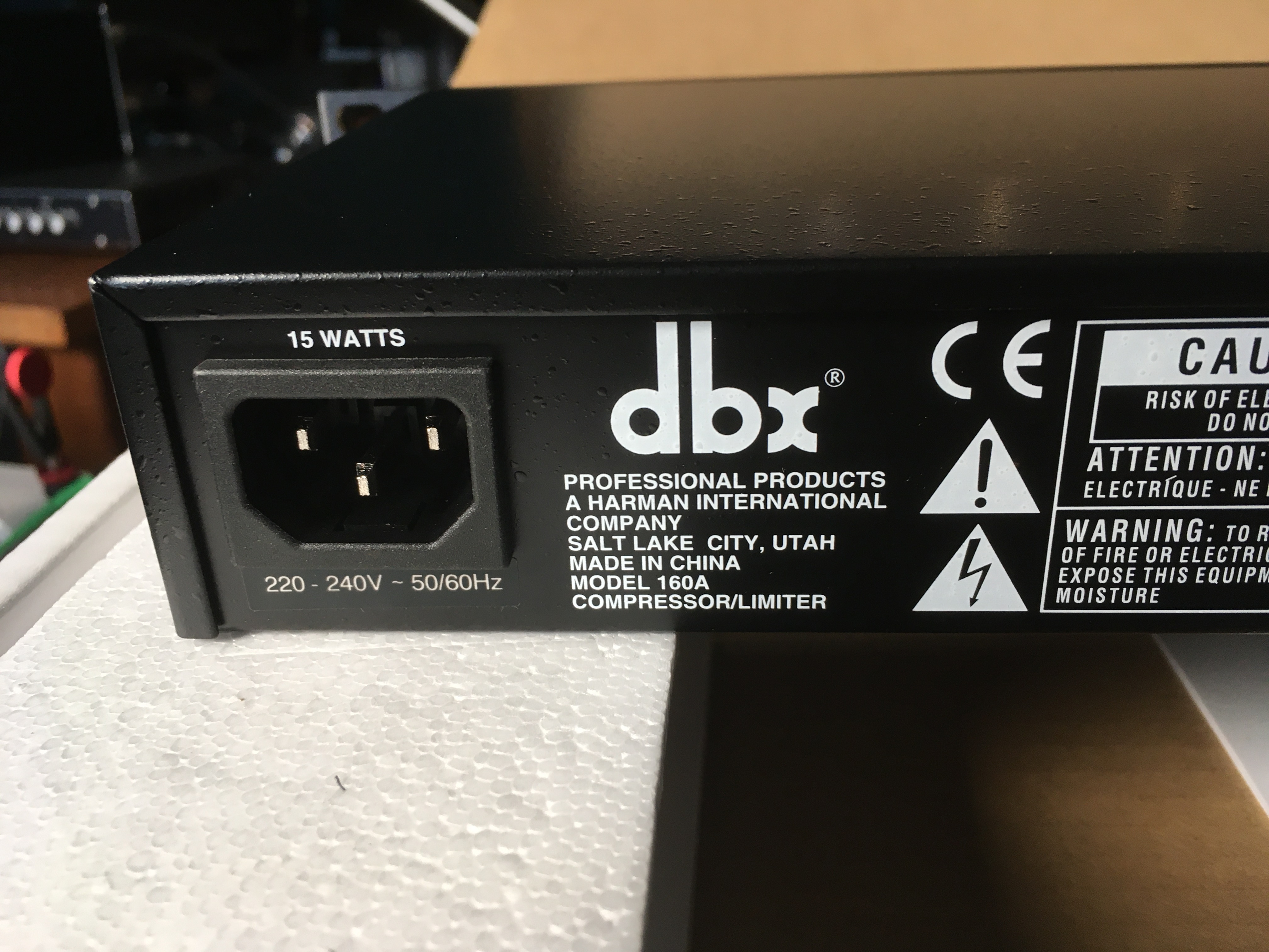 DBX160A 1 back