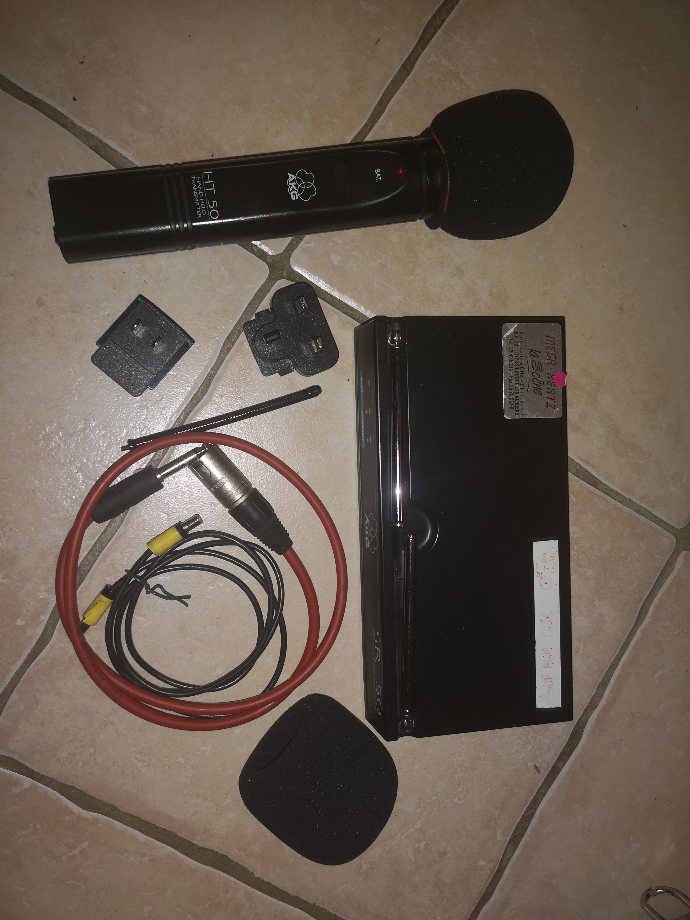 Vends système HF AKG SR50