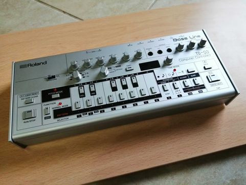 Roland TB-03 Synthesizer (New Condition)