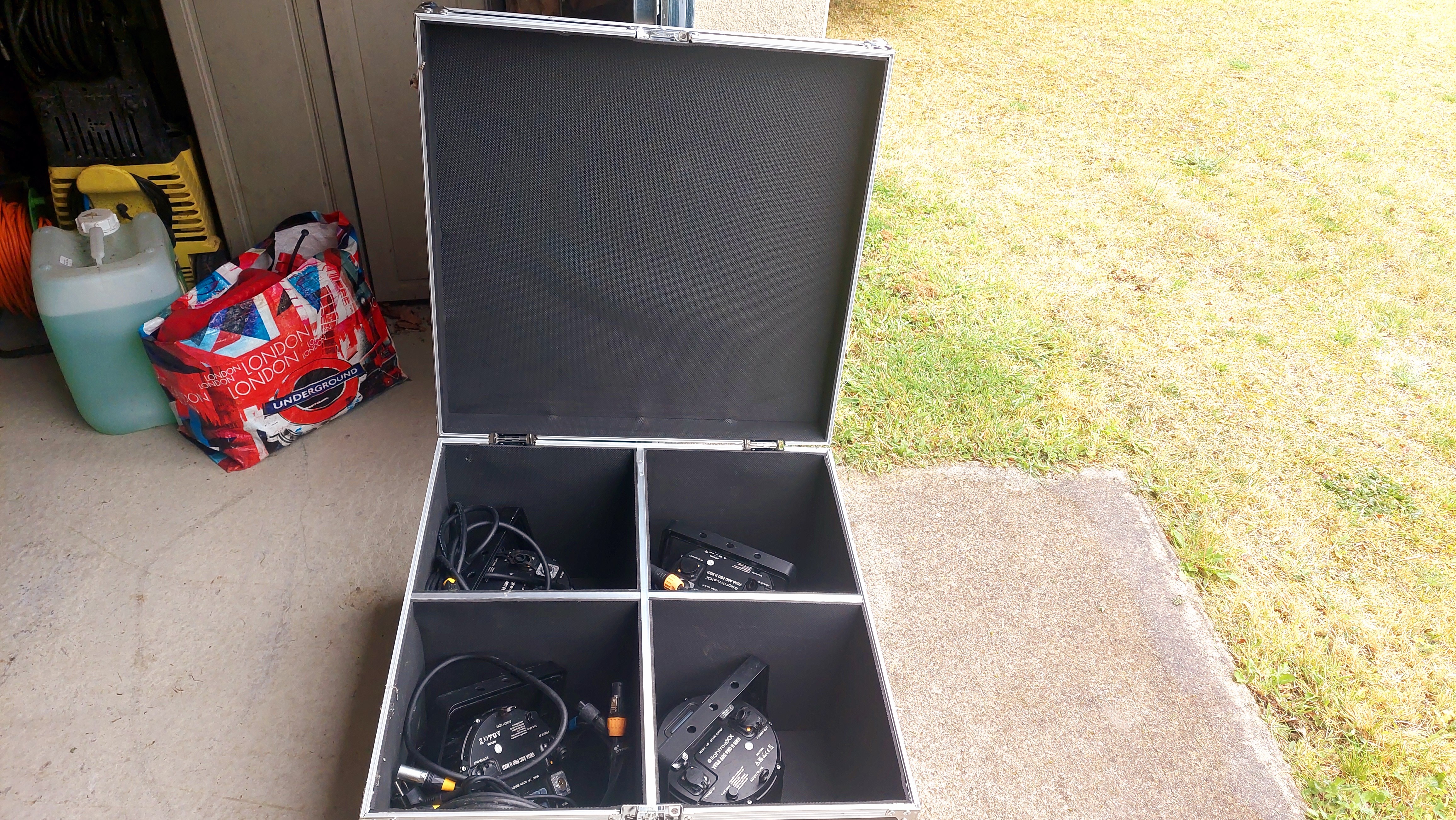 Vend projecteurs Leds étanches