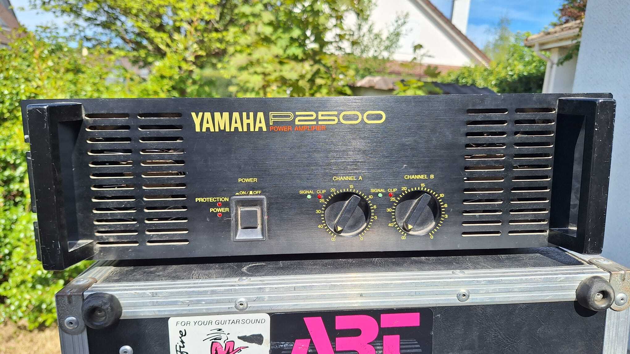 Vends Ampli de puissance pour sono YAMAHA P2500