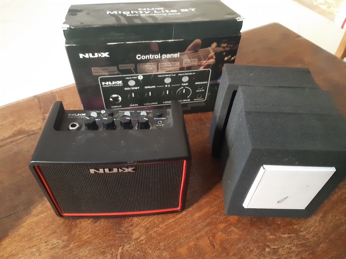 VEND MINI AMPLI MIGHTY LITE BT état neuf 