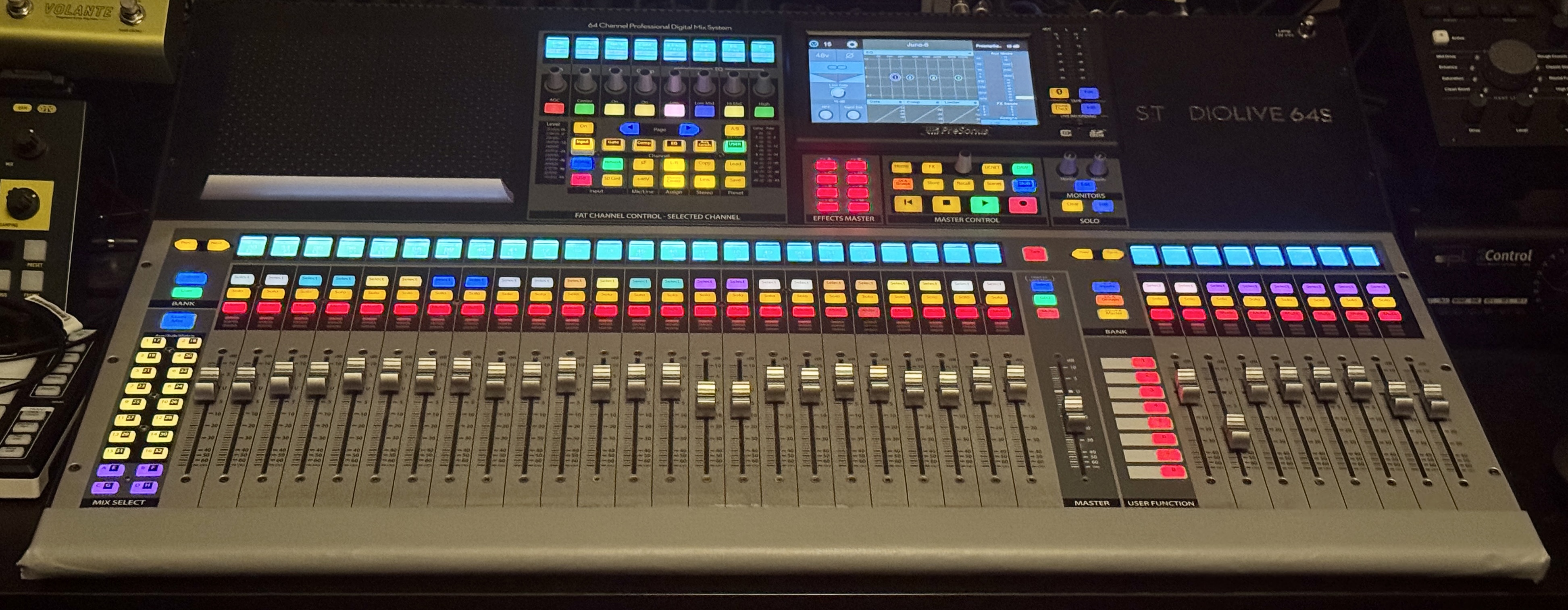Vends Presonus StudioLive 64S bon état + Presonus NSB 32.16 très bon état 