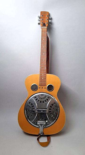 Guitare SUZUKI résonateur état parfait