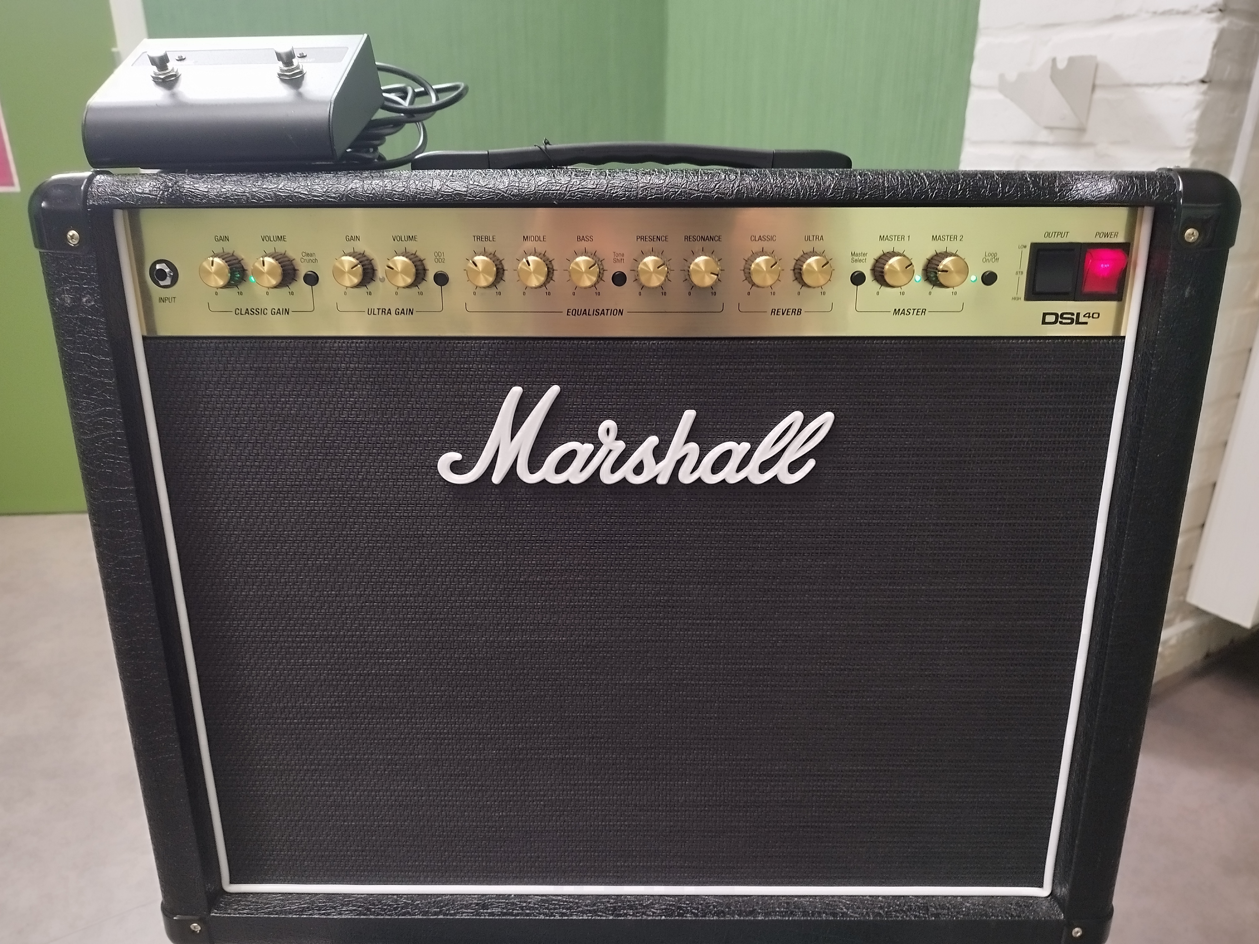 Vends Marshall DSL40CR