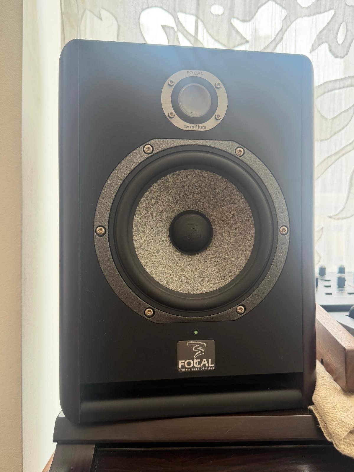 Vends enceintes Focal Solo 6 BE