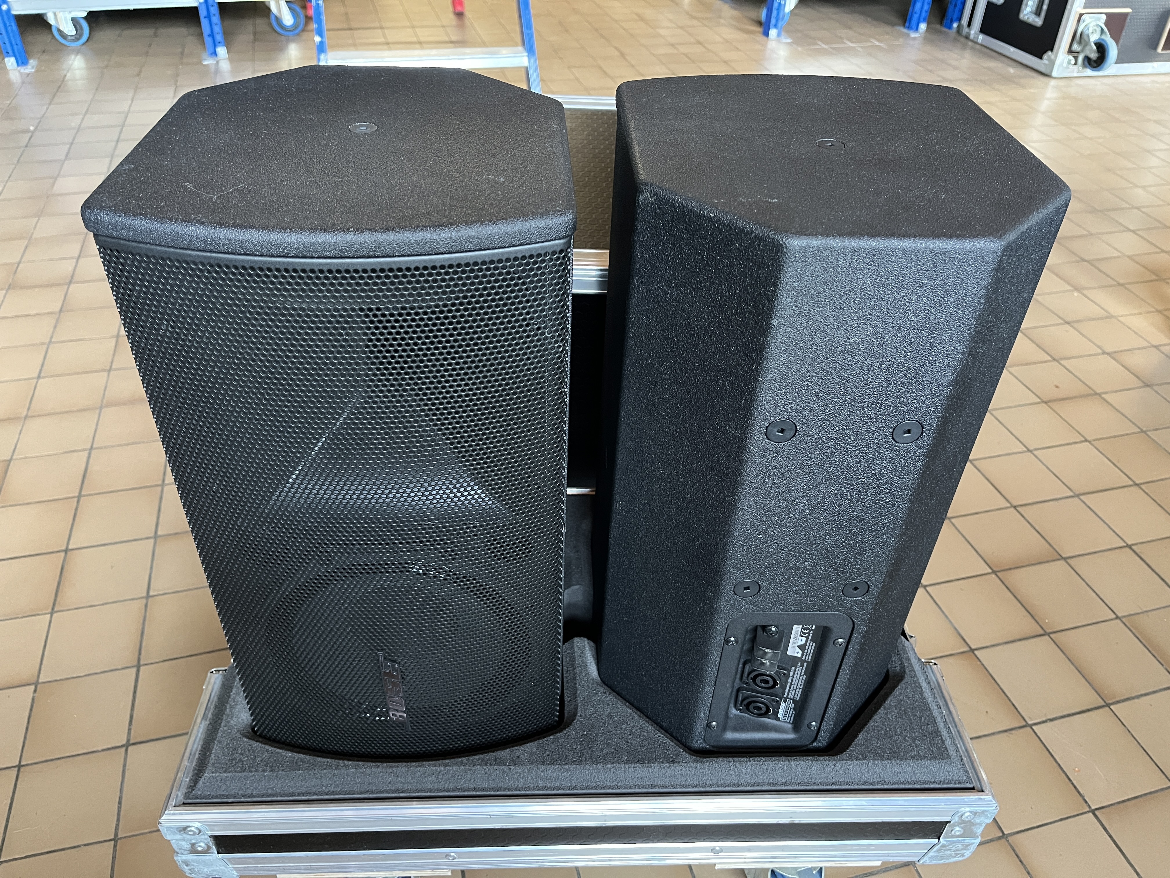À vendre – 4 enceintes Bose Professional RMU108