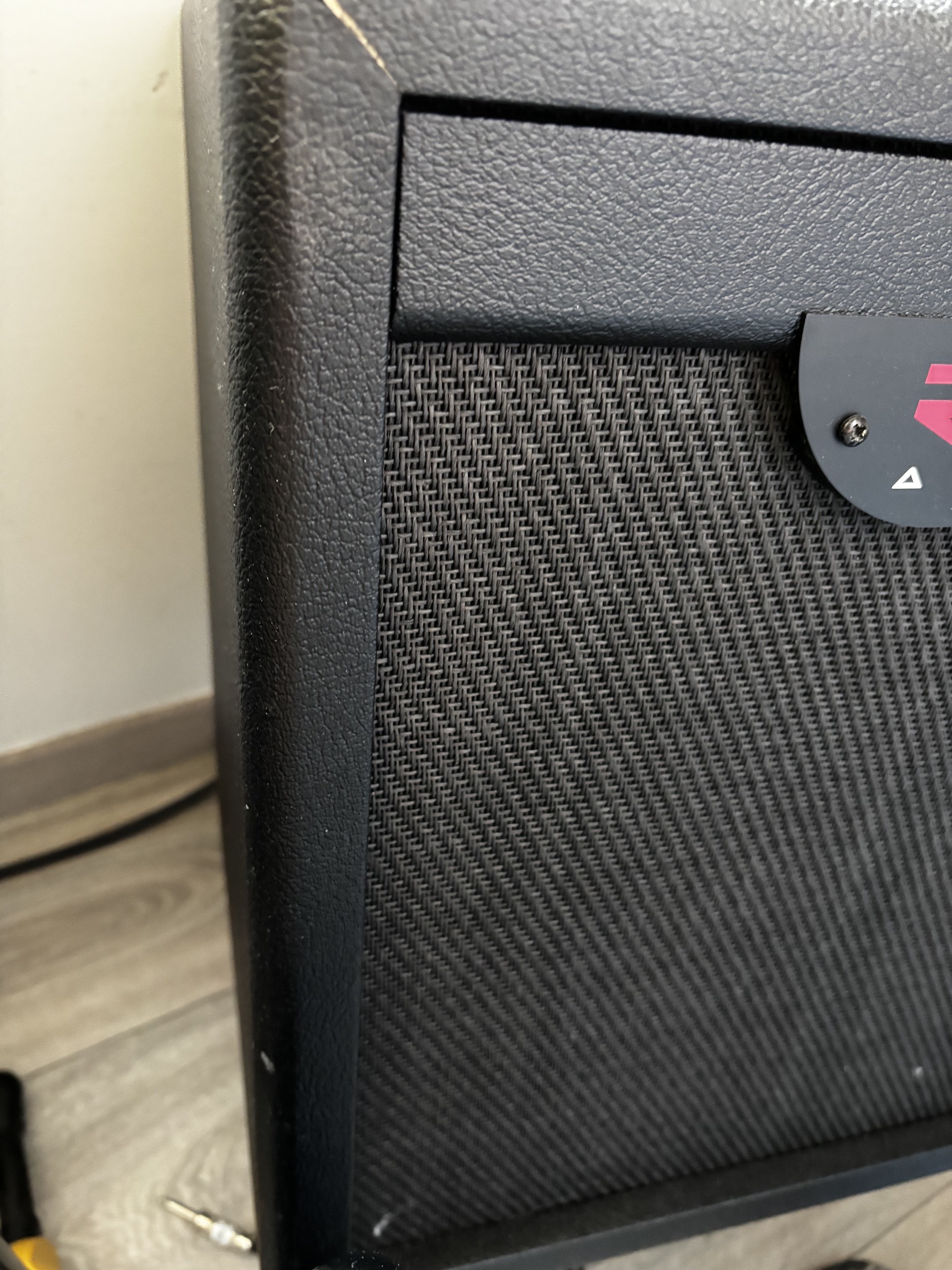 Baffle Pro 1x12 Redseven V30