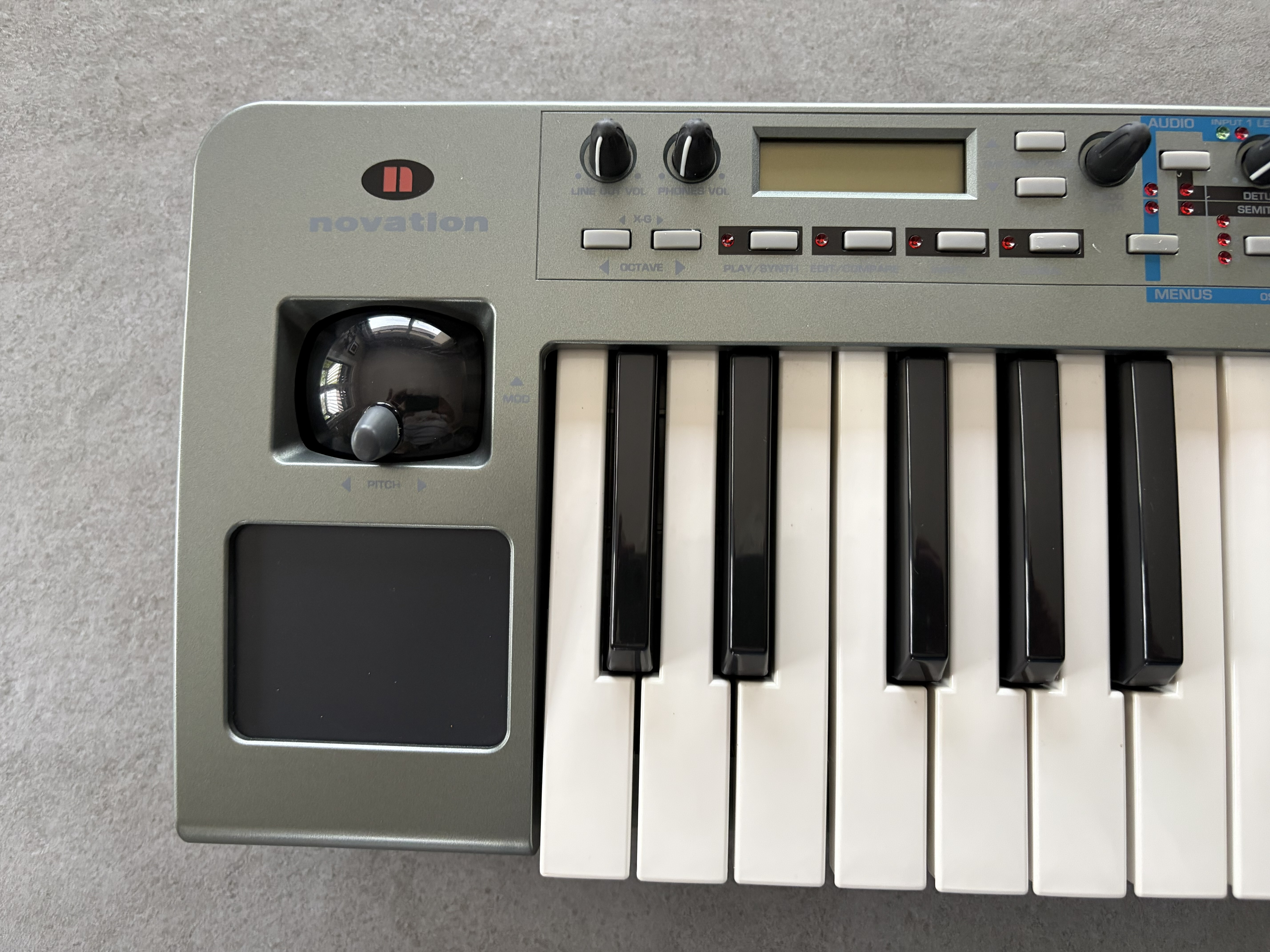 XioSynth49 2