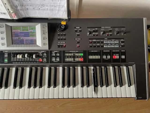 Roland G-70 (32493)
