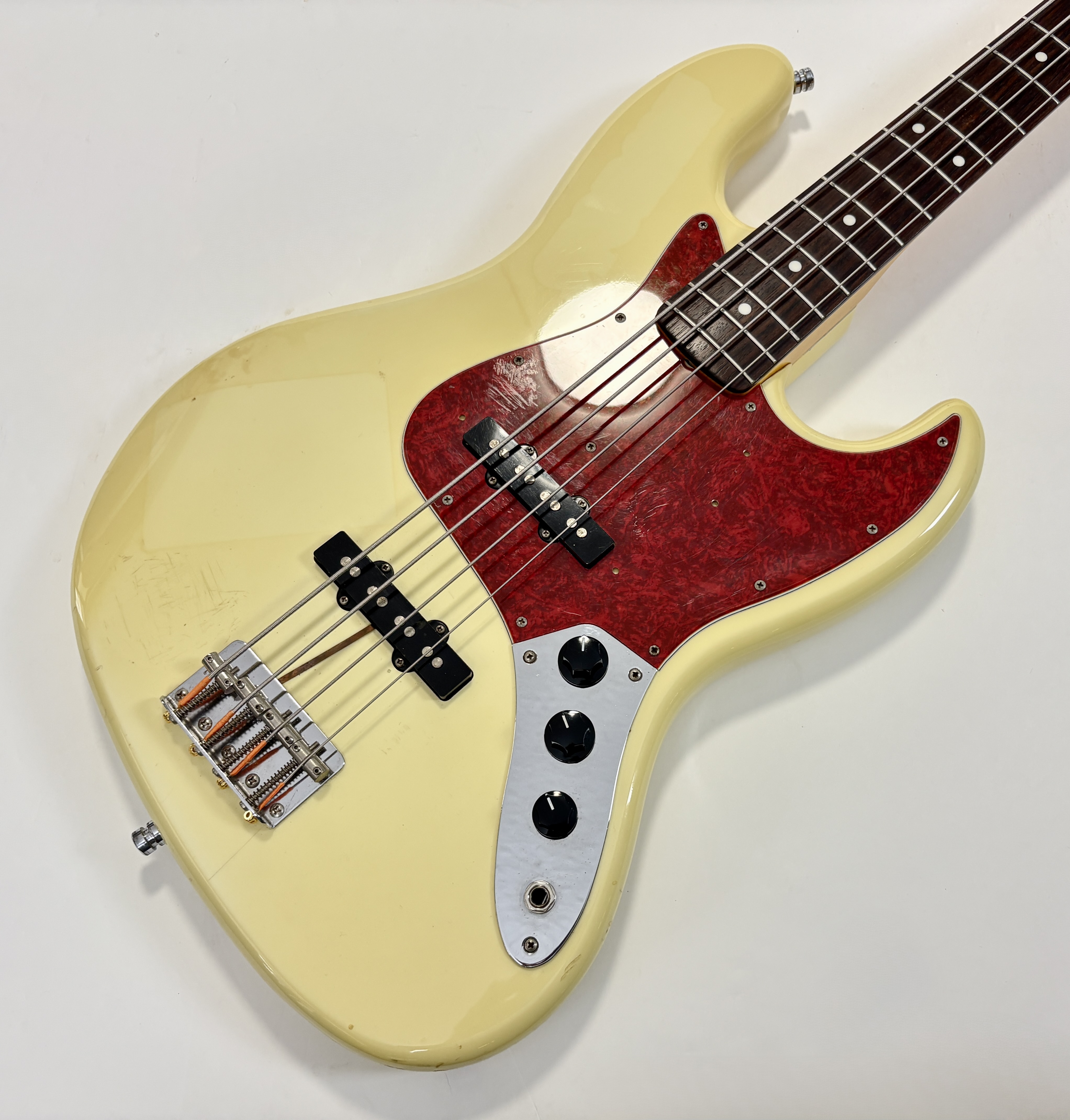 Fender JB62 (47375)