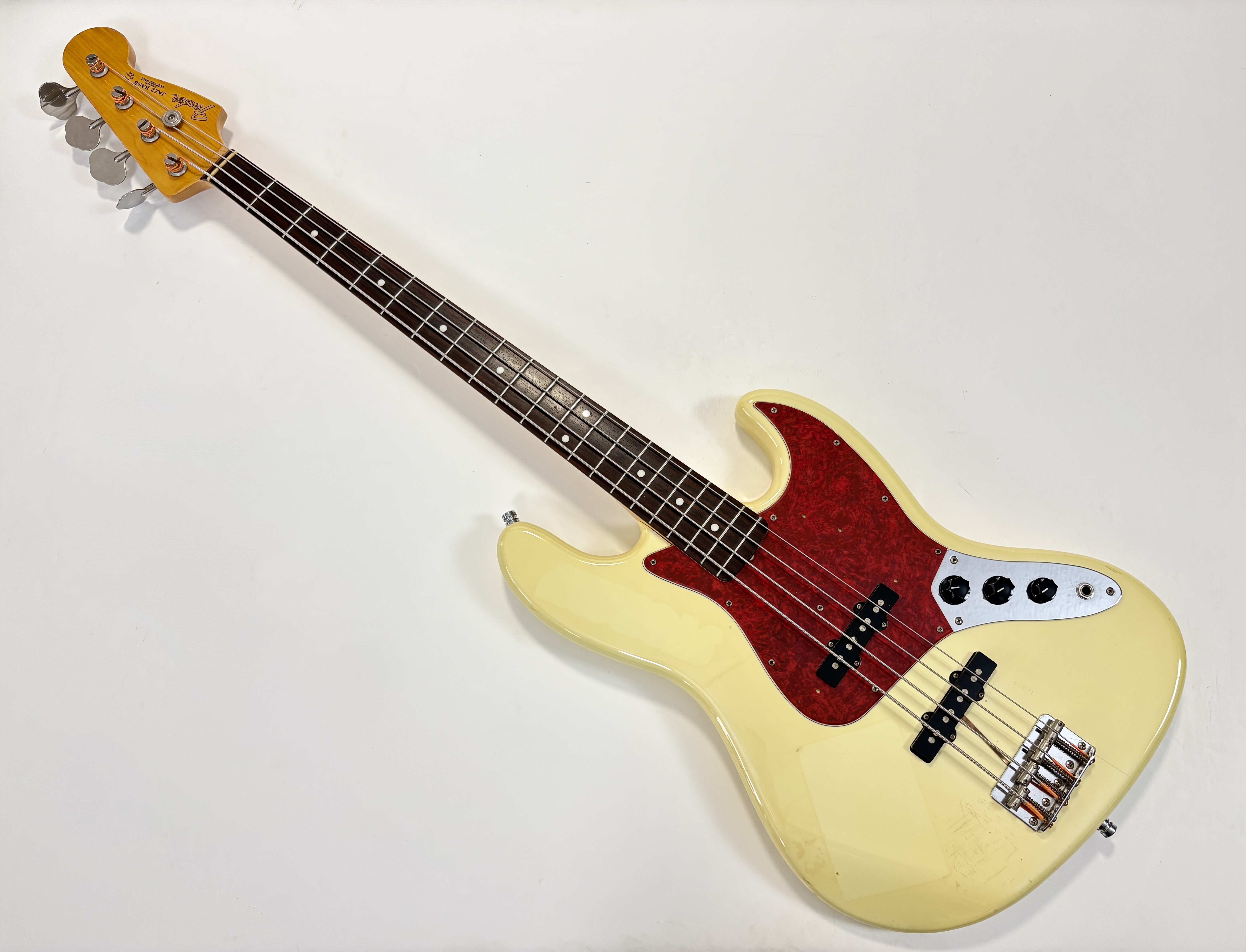 Fender JB62 (75621)