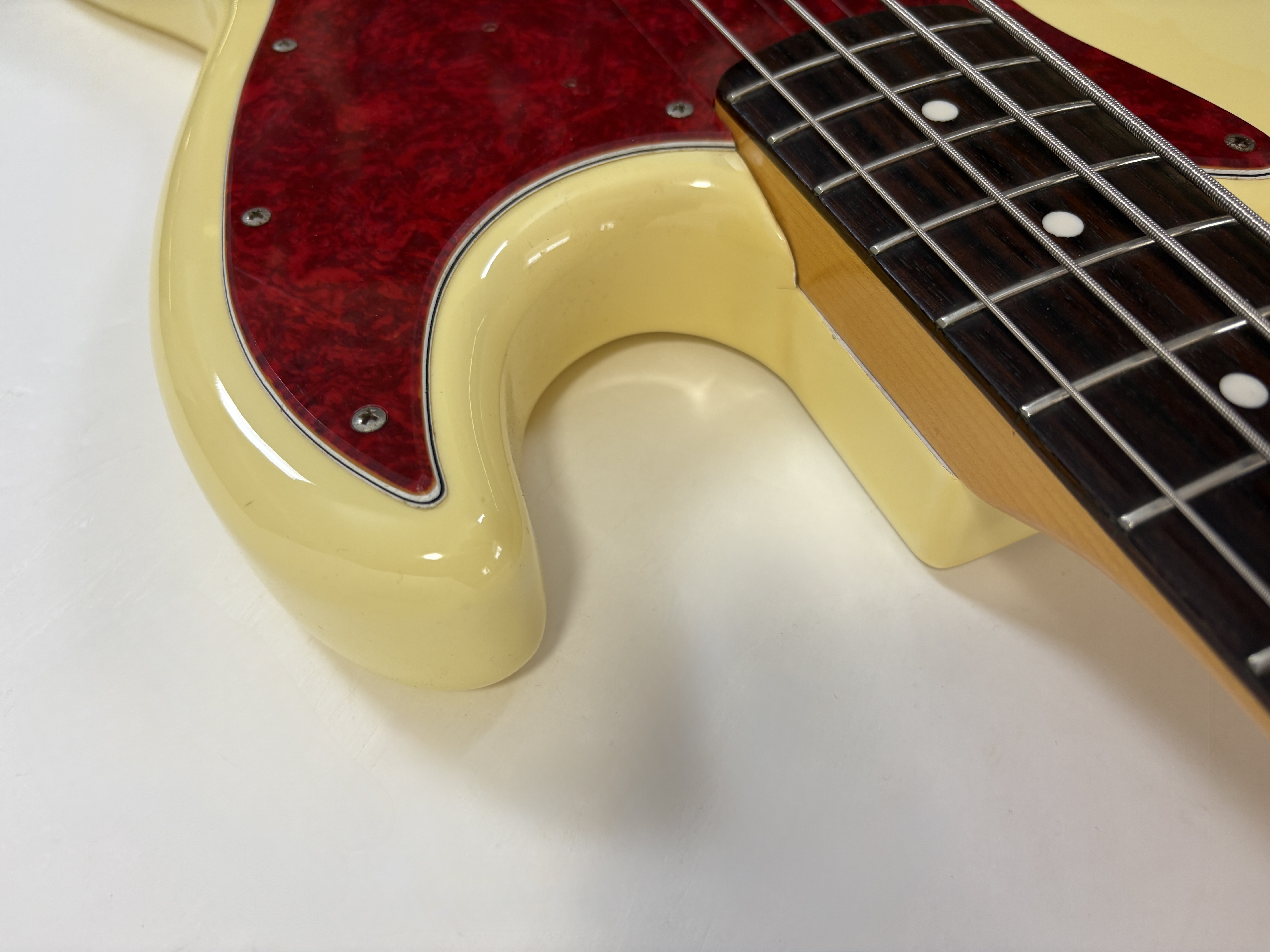Fender JB62 (73172)