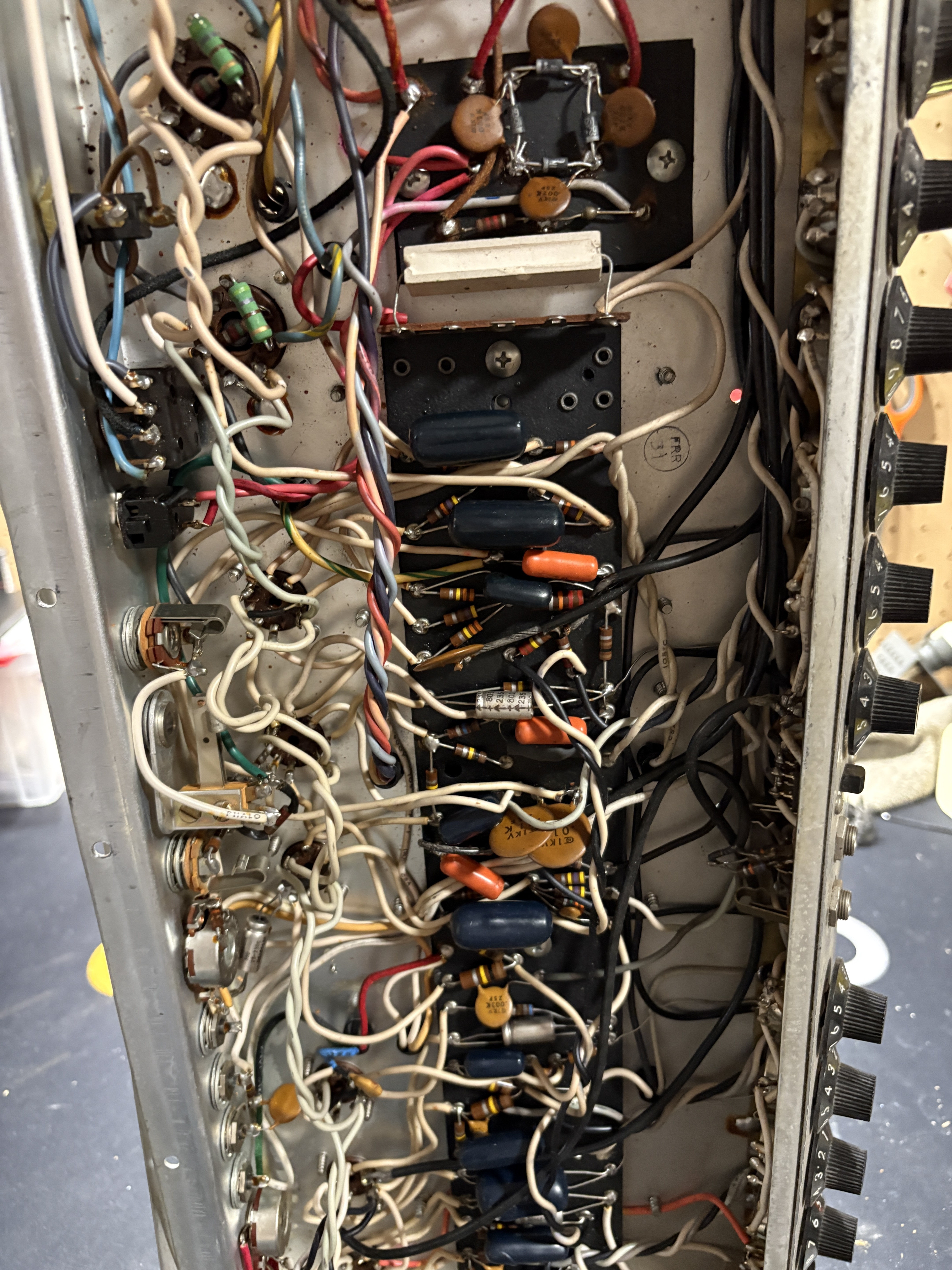 Fender Twin Reverb "Silverface" (1968-1982) (94907)