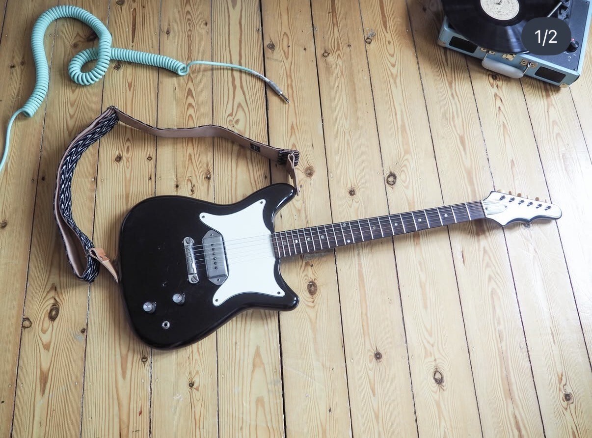 Rare Epiphone Coronet 1966 "Batwing"