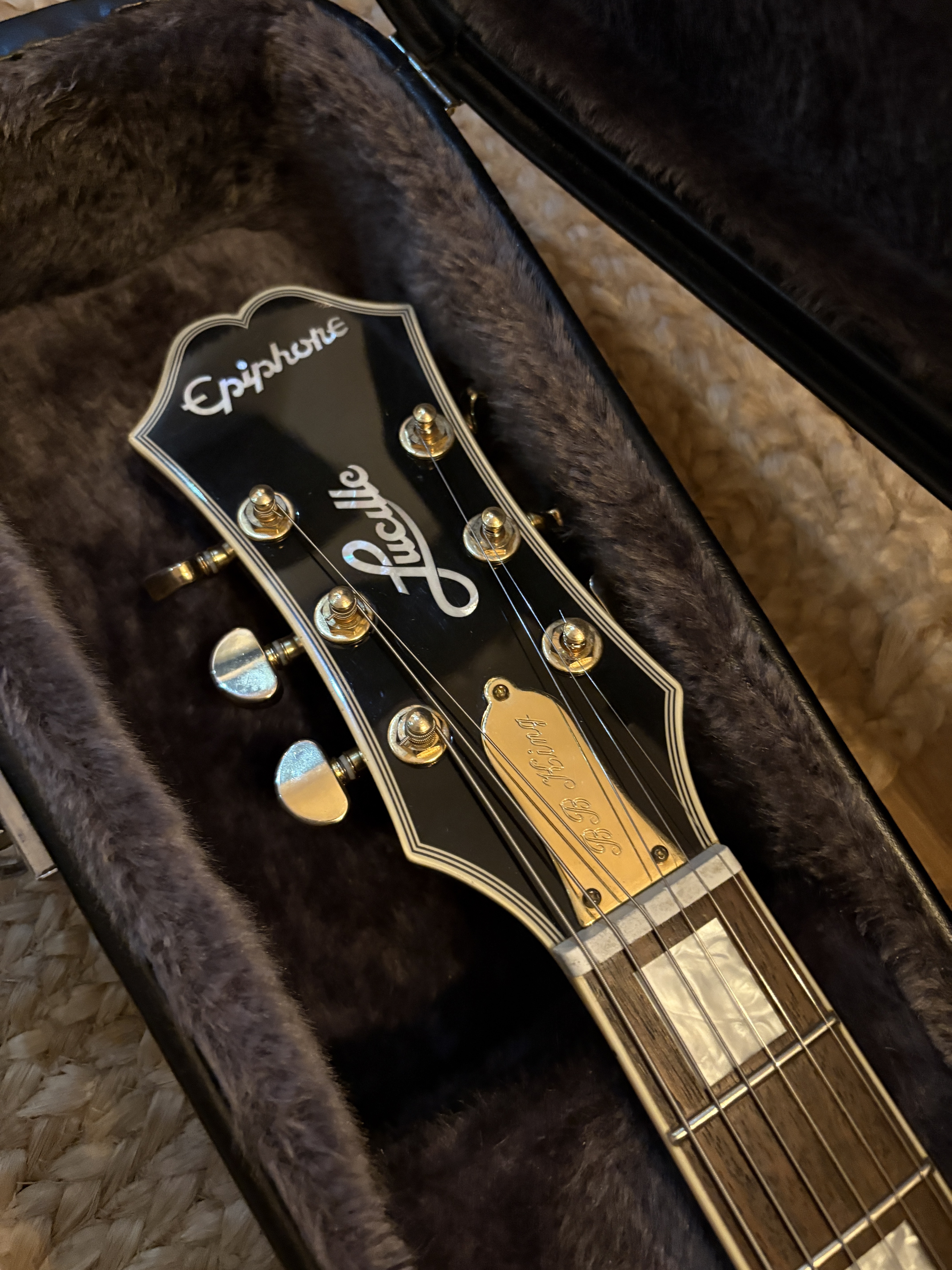 Epiphone B. B. King Lucille (1996-2020) (23779)