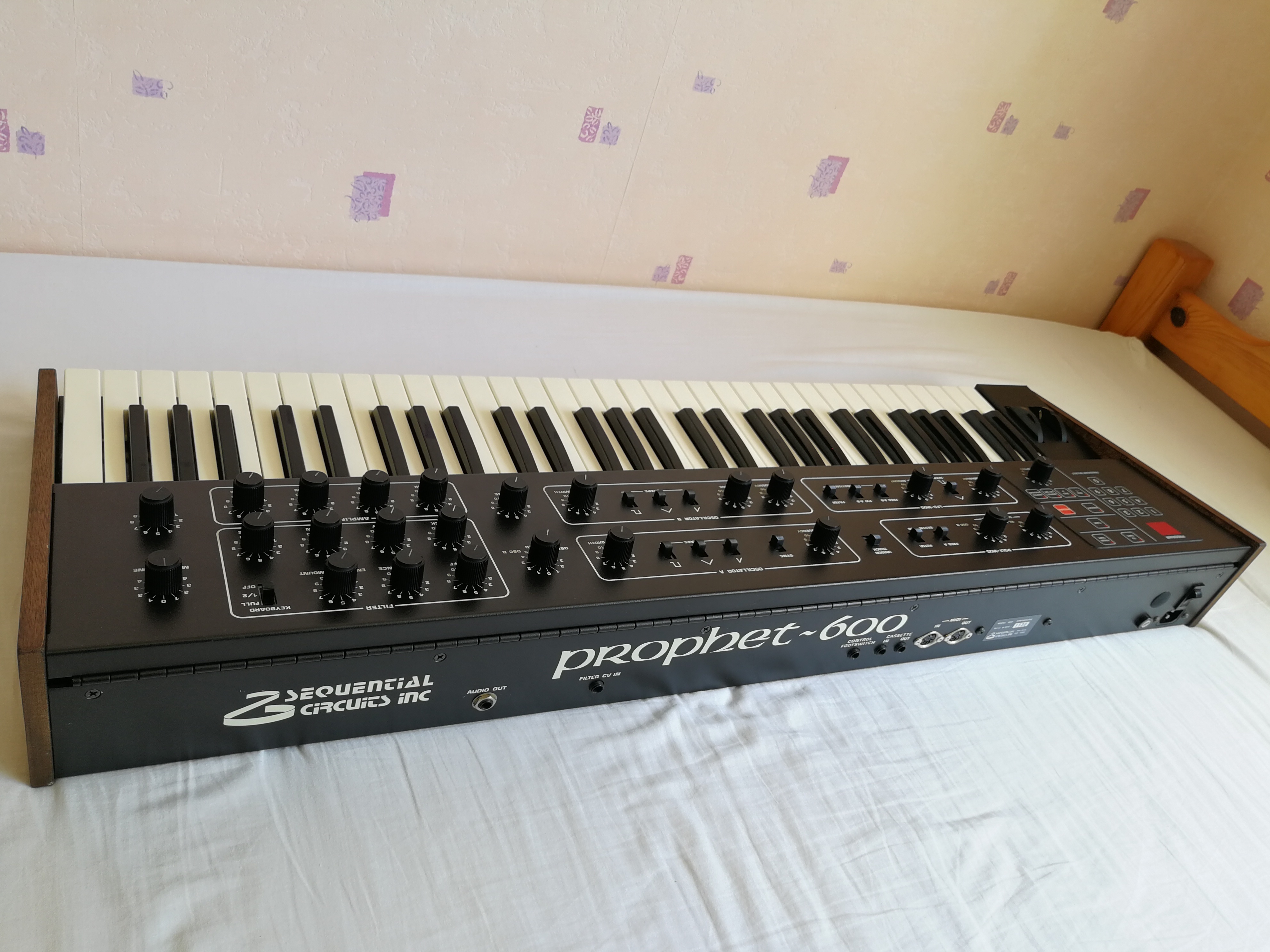 Sequential Circuits Prophet-600 (20631)