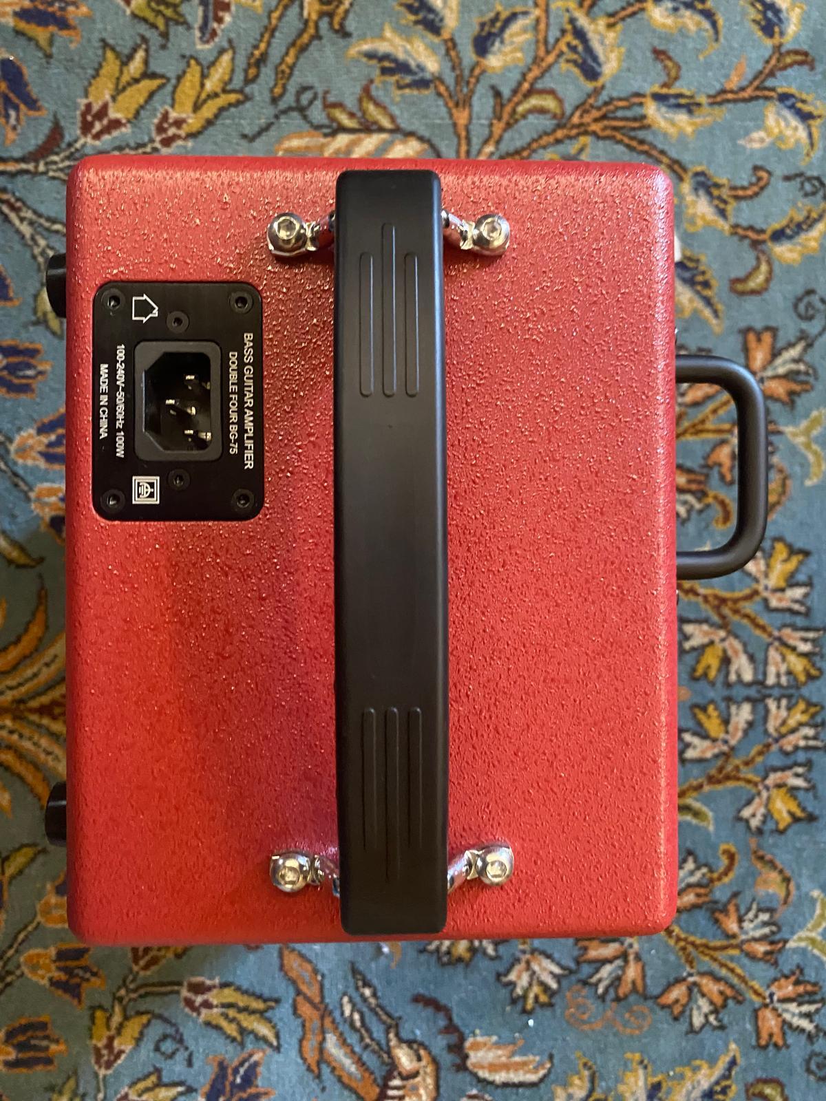 Phil Jones bass double four BG-75 très très peu utilisé, en parfait état