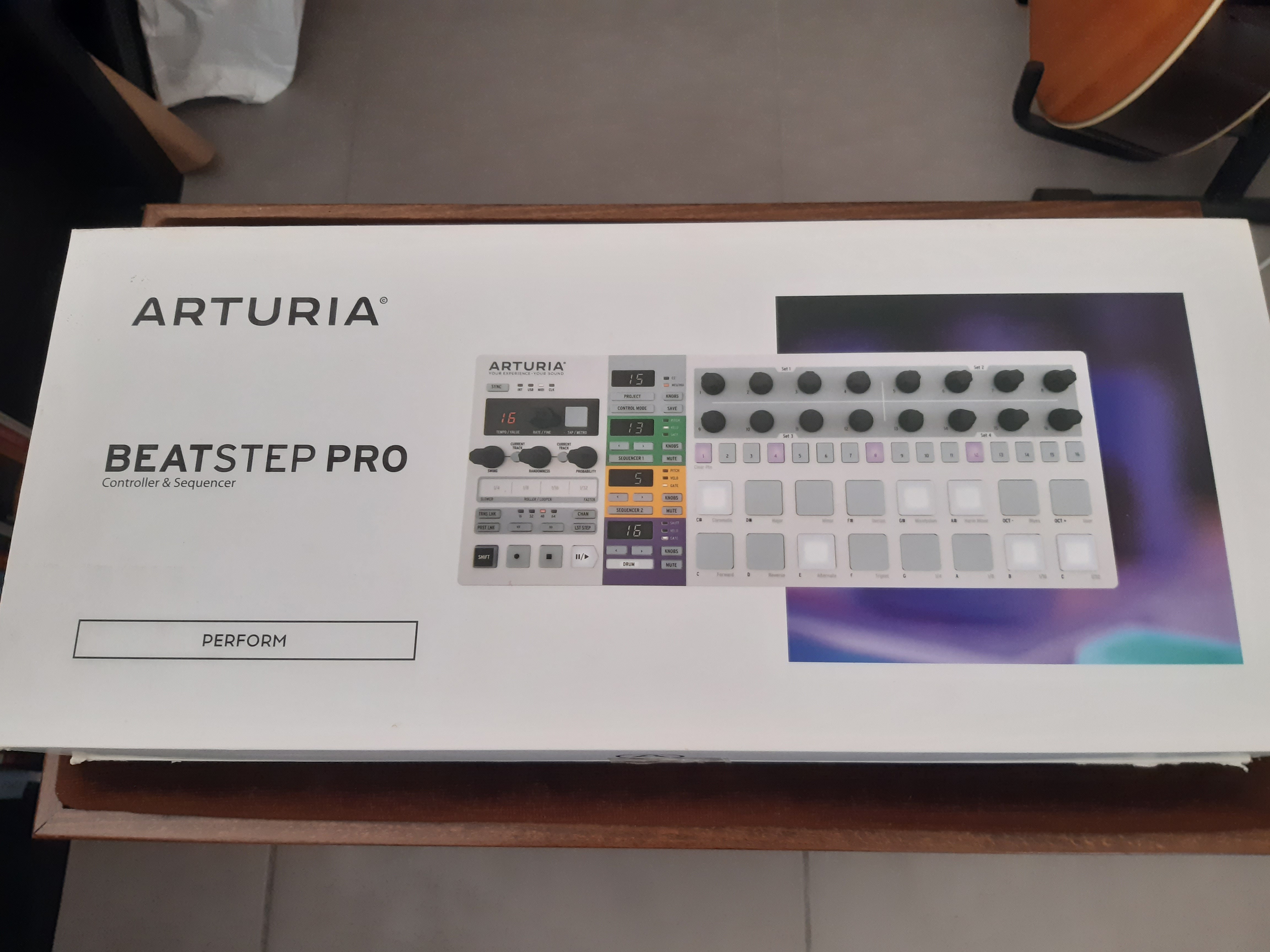 Arturia BeatStep Pro (87339)