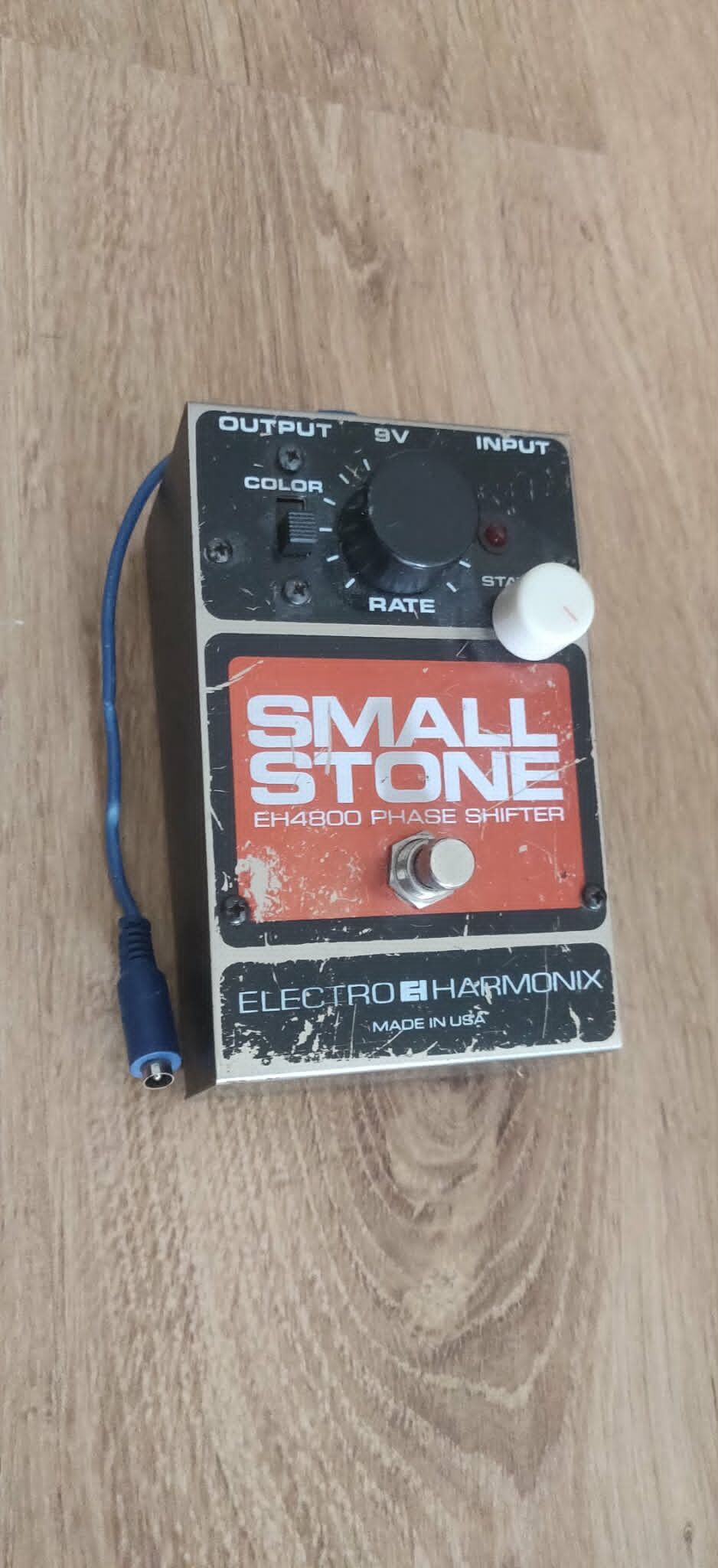 Small Stone modifiée (potentiomètre blend & rectif. baisse volume)