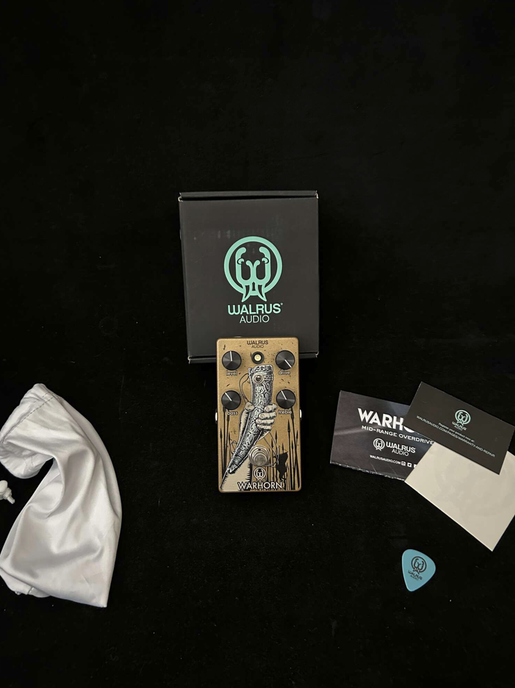 Complète avec boite, papiers...