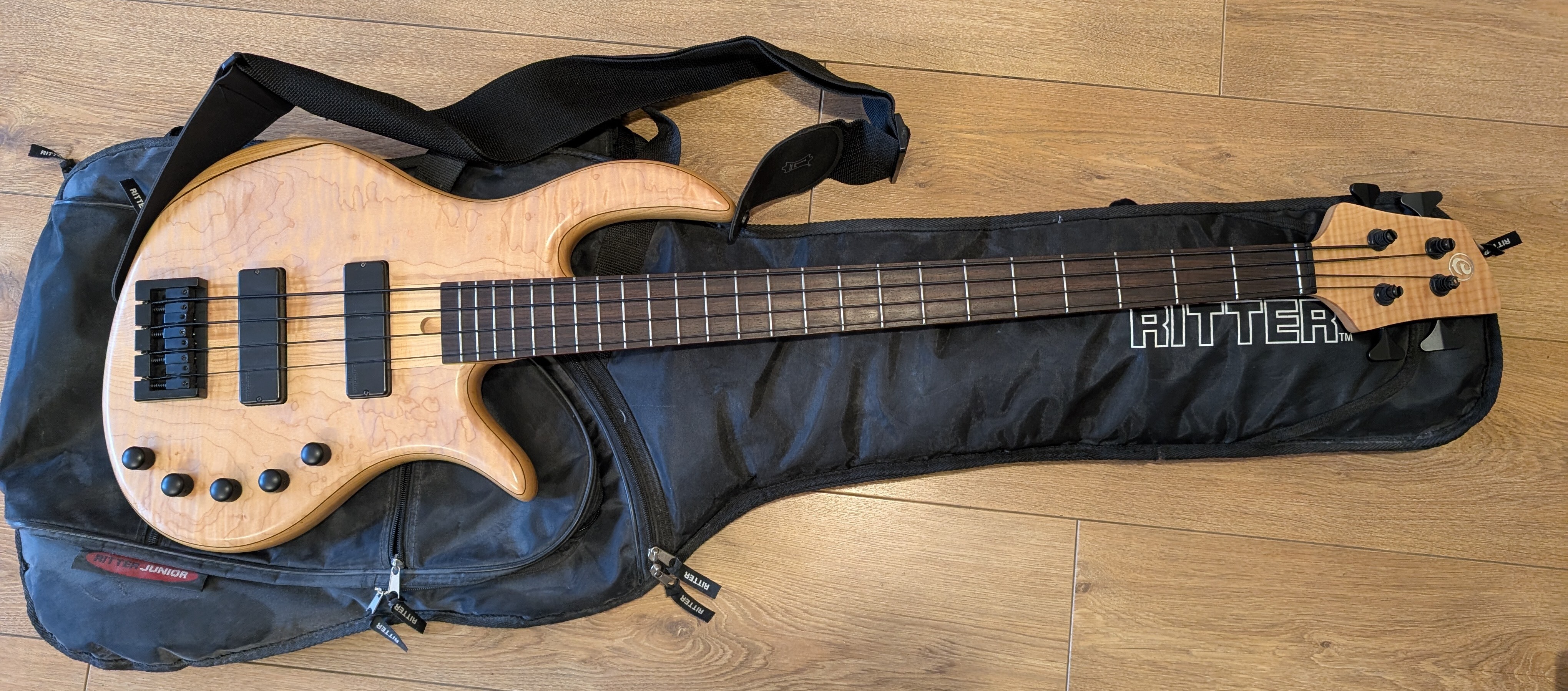 Basse Cort A4 de 2006