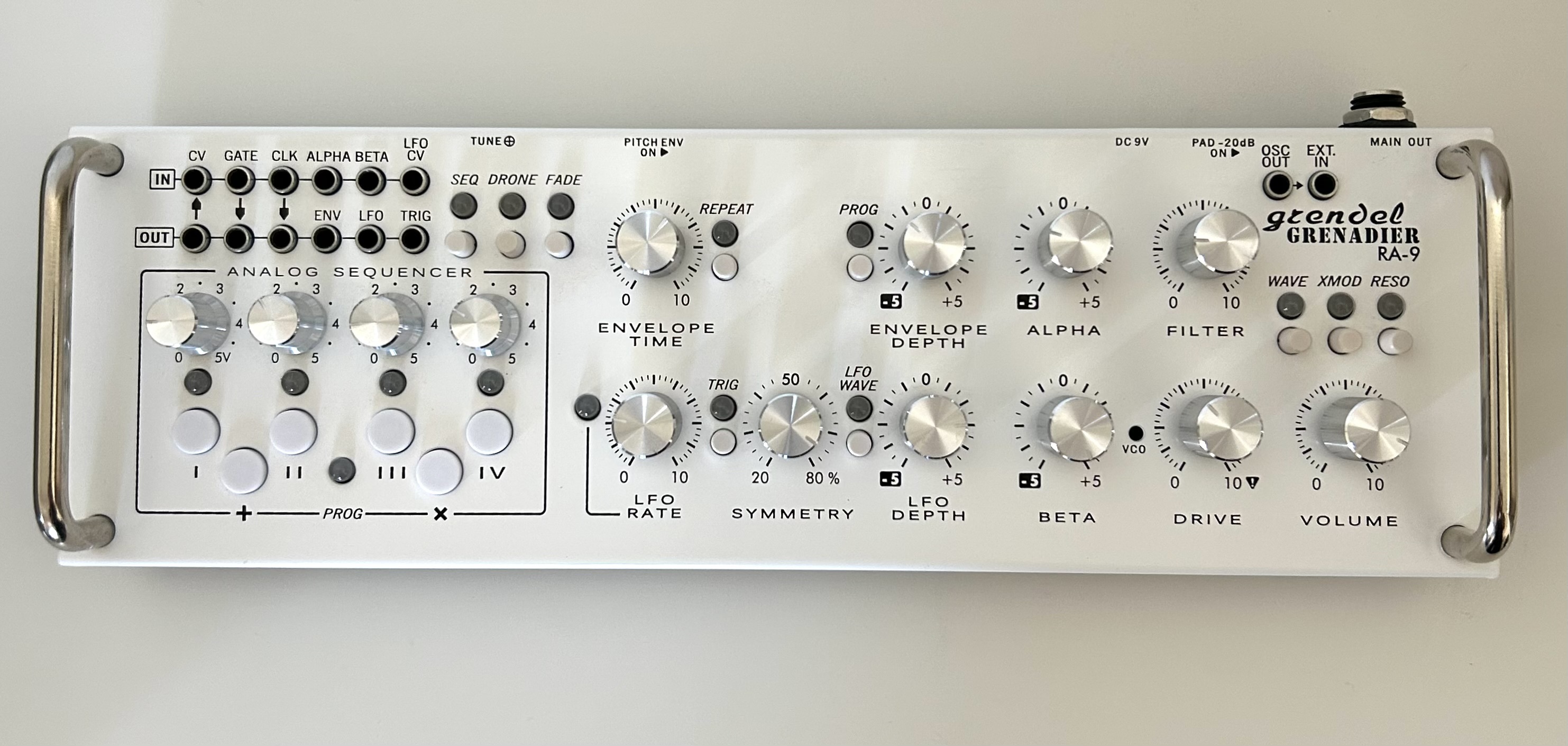 Vends Rare Waves Grendel RA-9 Grenadier