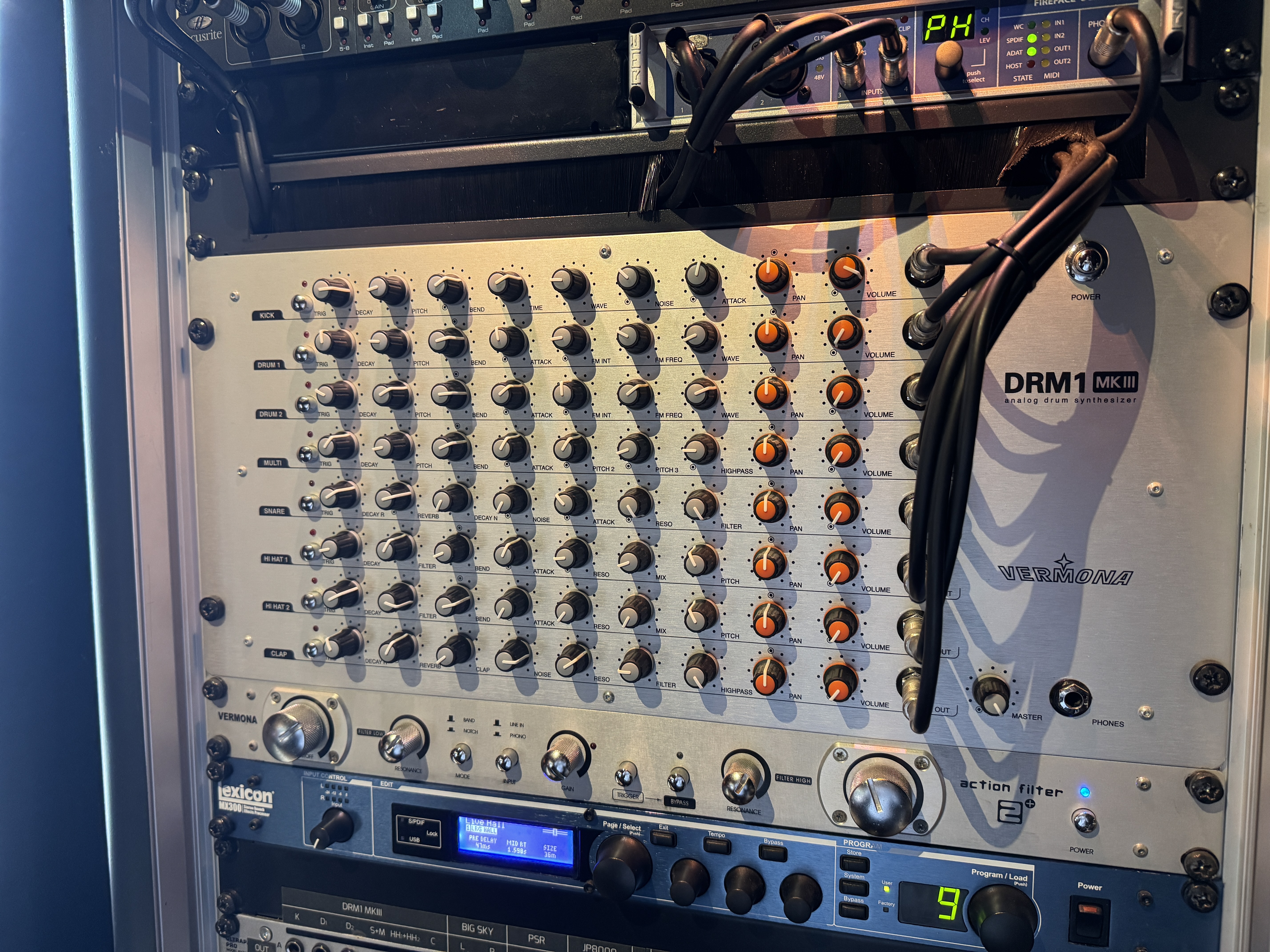 Vermona DRM1 MKIII - Trigger mode - Boîte à rythmes 100% Analogique (Superbe État)