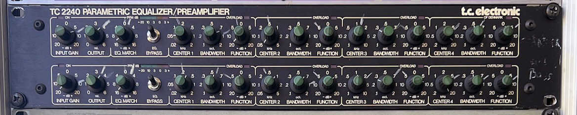 TC Electronic 2240 – EQ paramétrique / préampli vintage – Studio pro