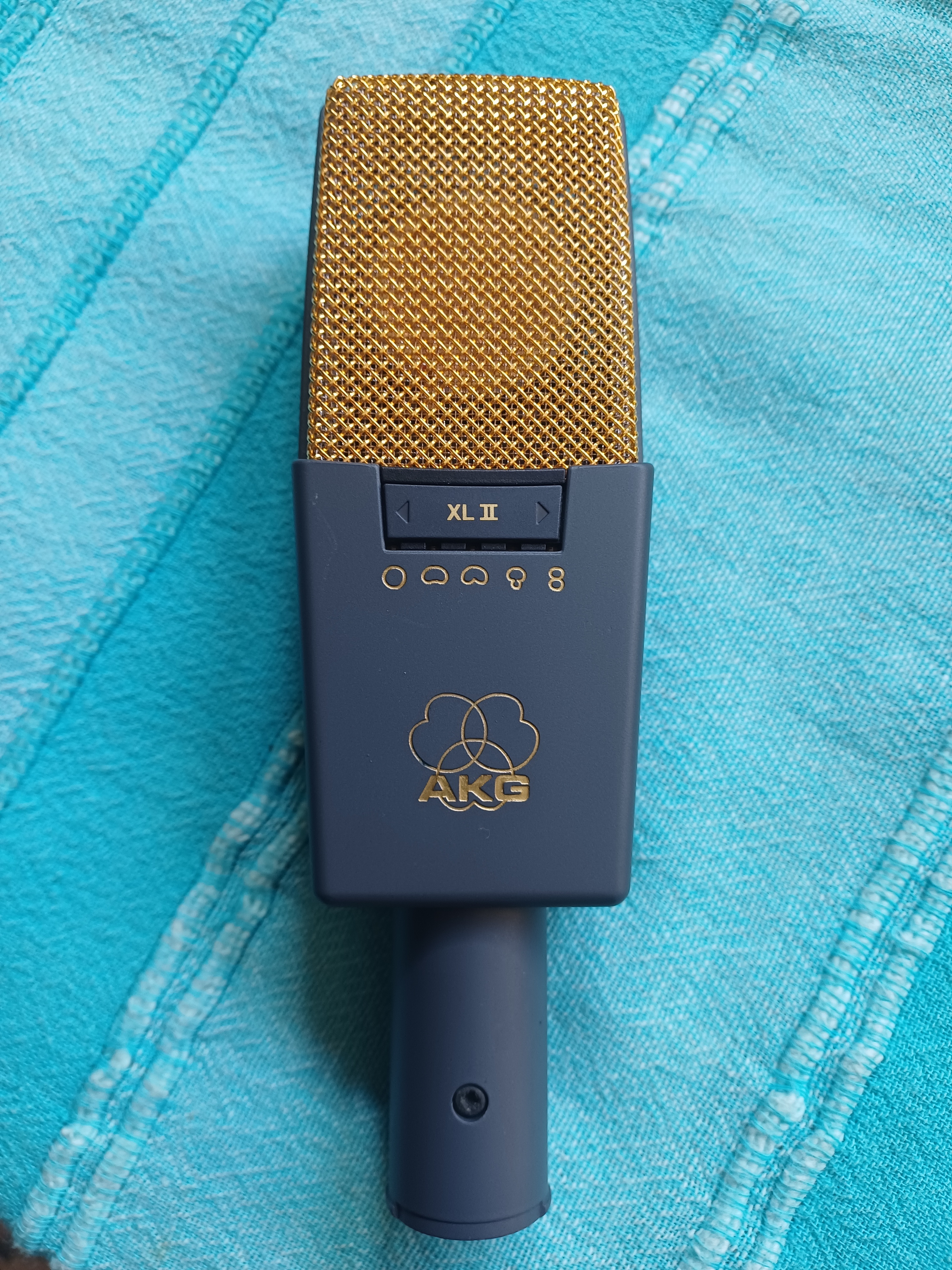 Akg c414 b xlii
