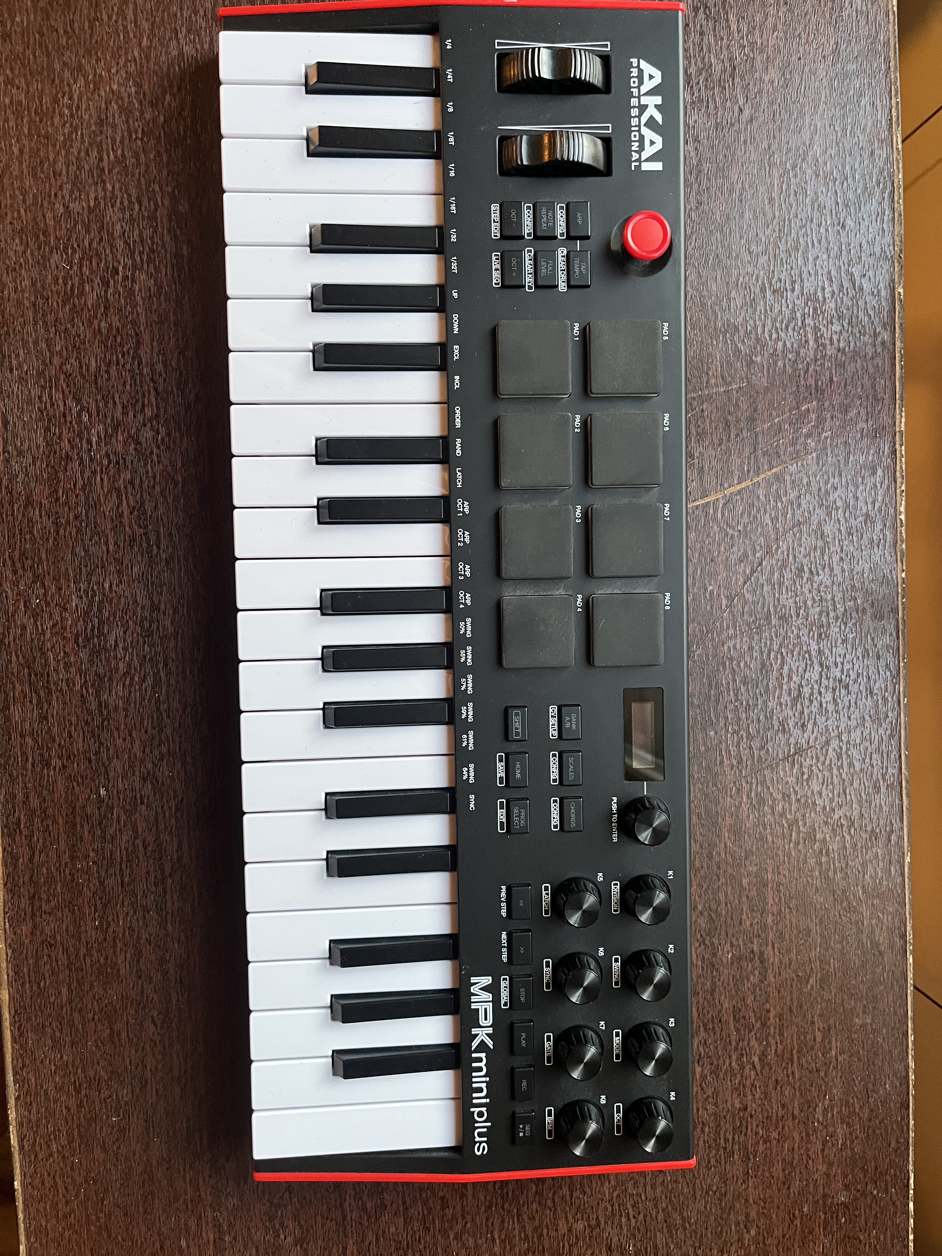Vends AKAI MPK miniplus excellent état