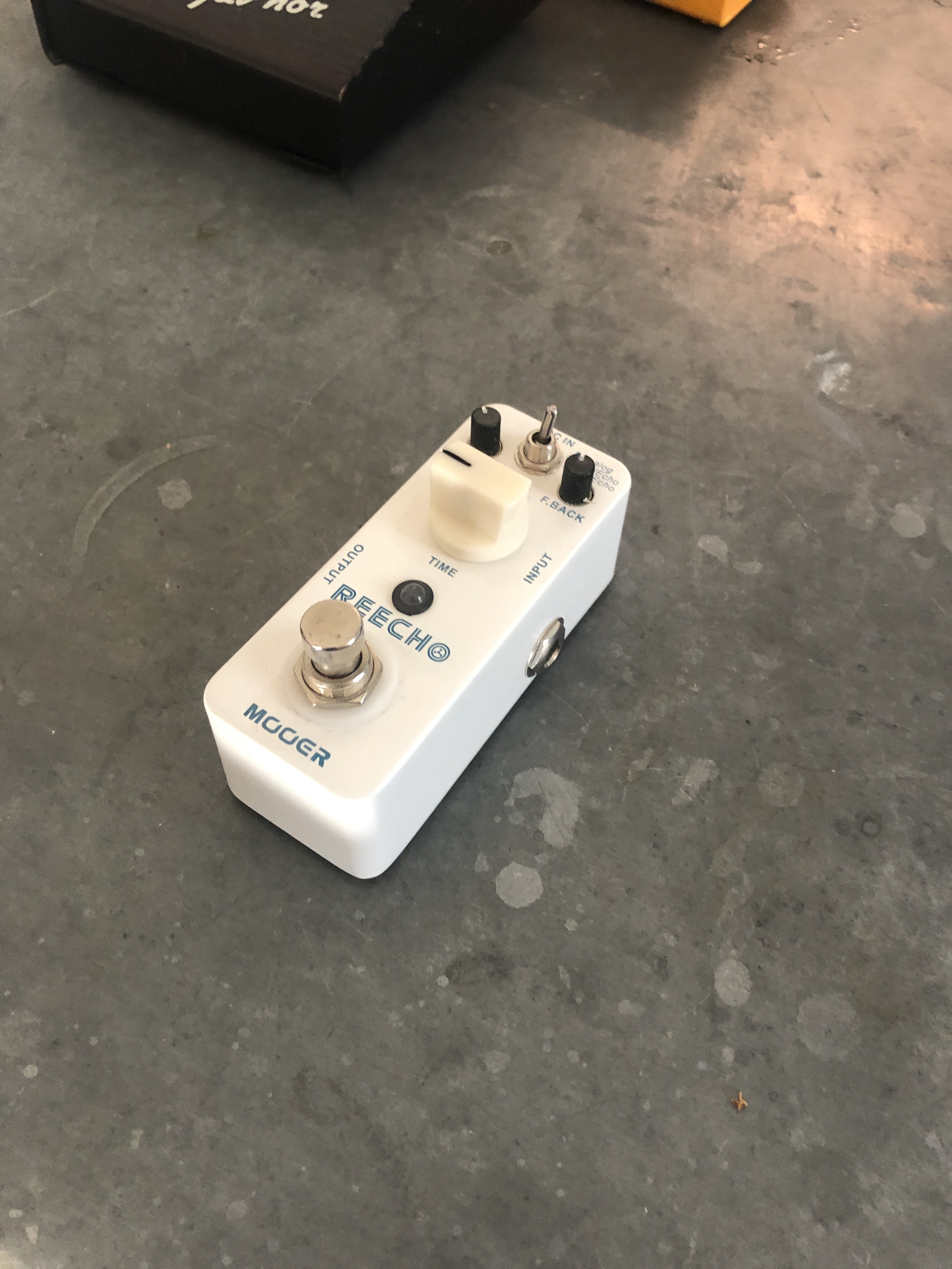 Vds pédale Mooer Reecho
