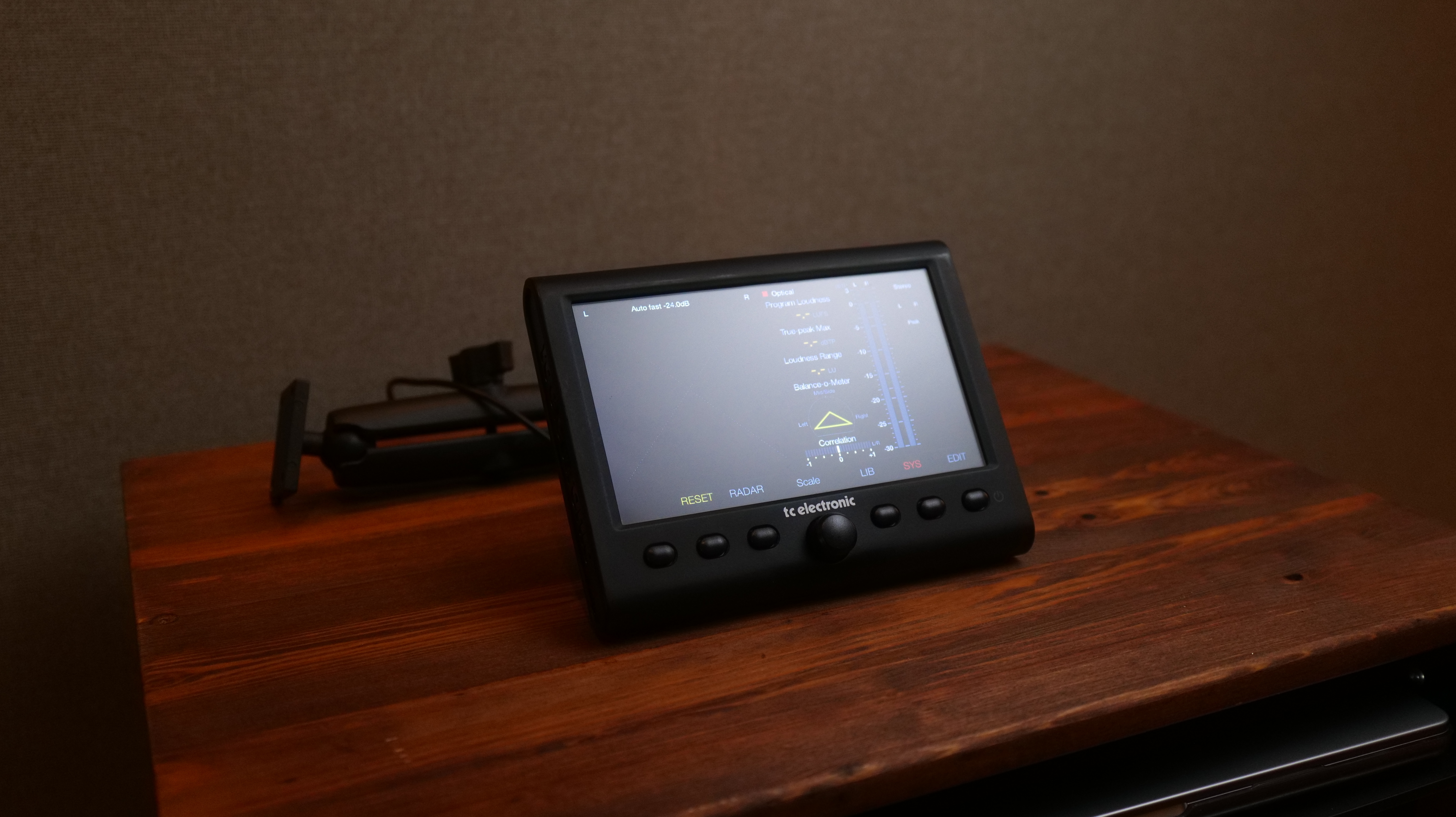 TC Clarity M Stereo 00002