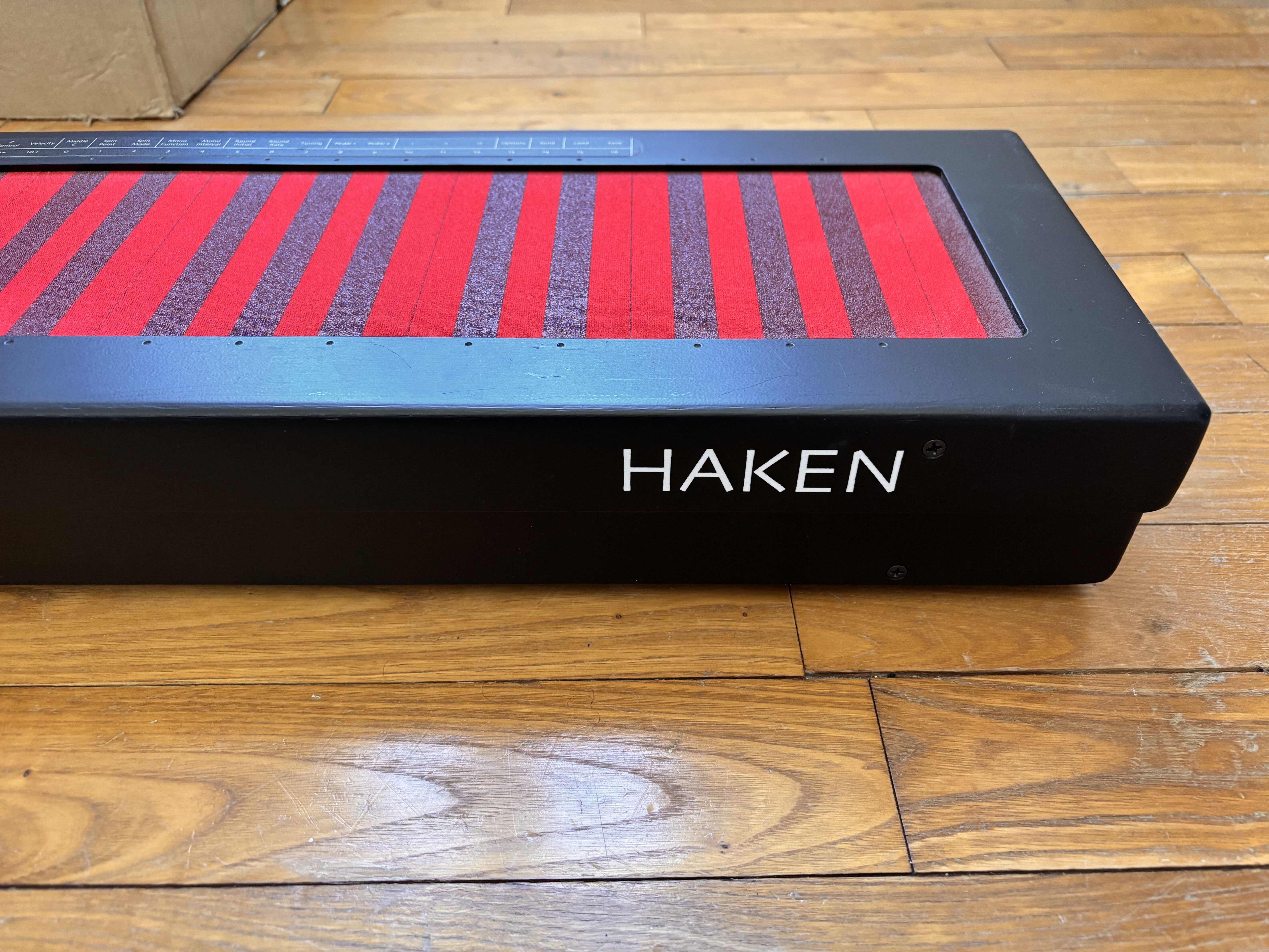 Haken Audio Continuum Fingerboard (21714)