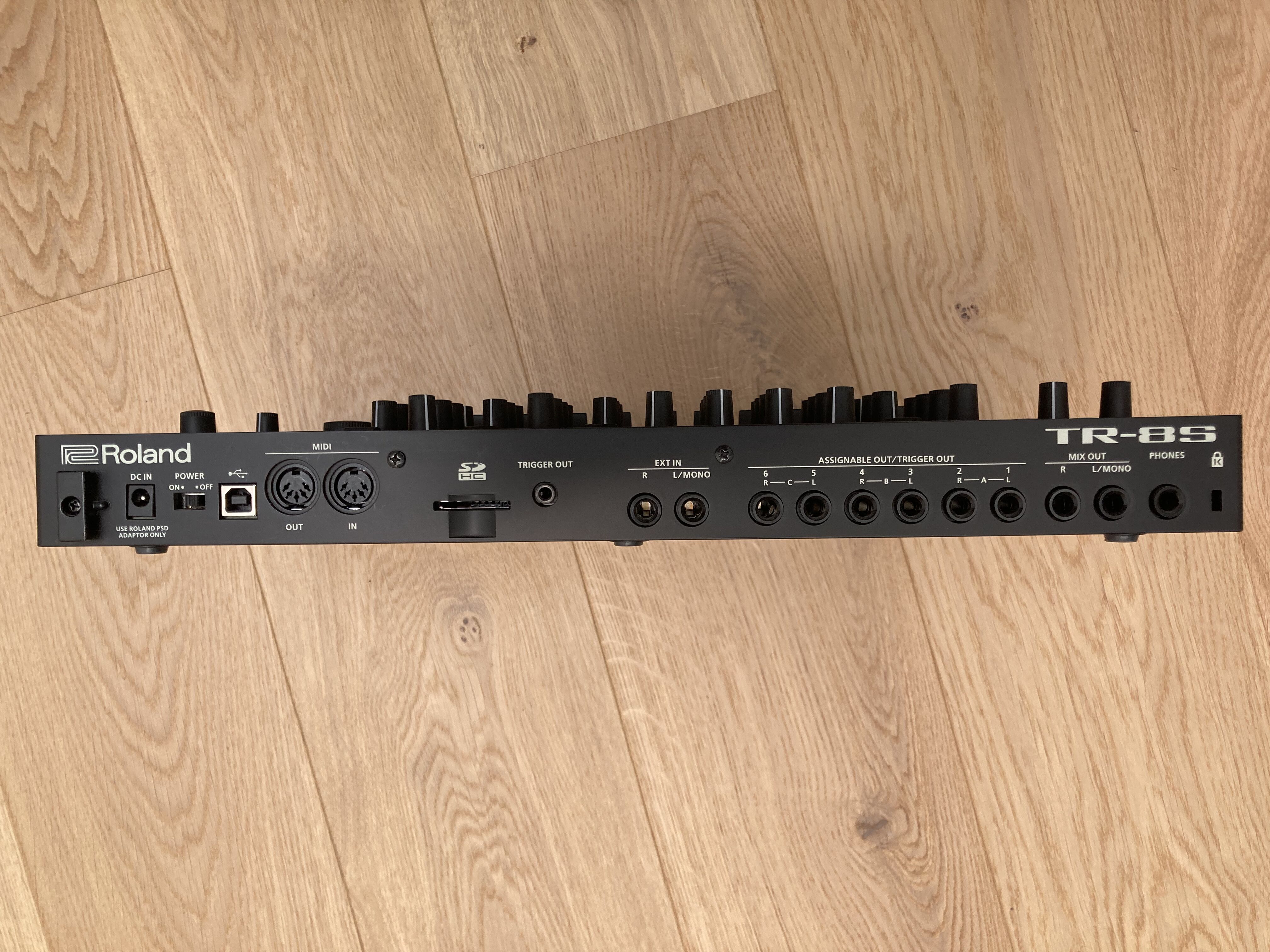 Roland TR-8S Rhythm Performer (94265)