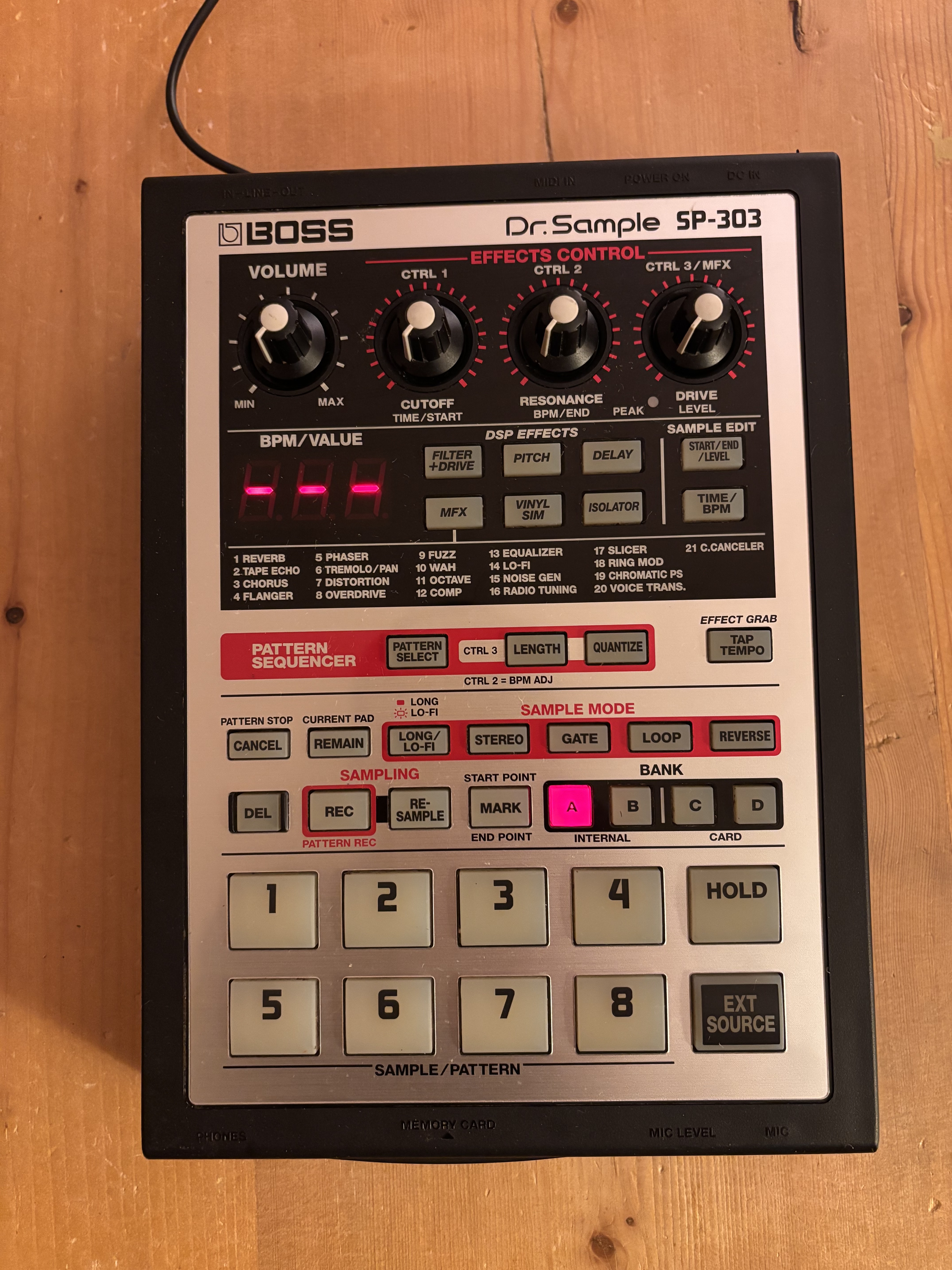 Sampleur boss sp 303