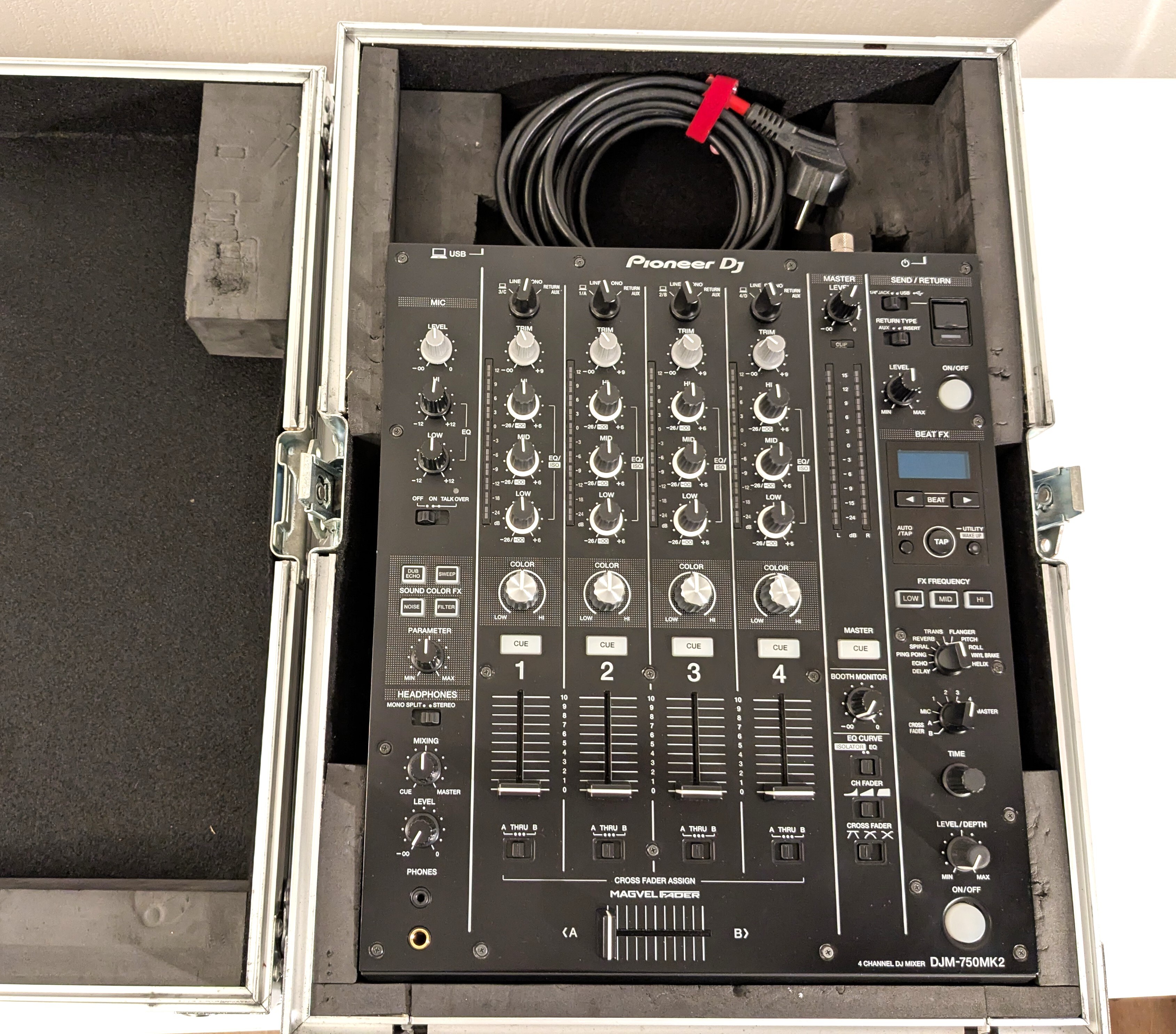 PXL 20260205 183950266