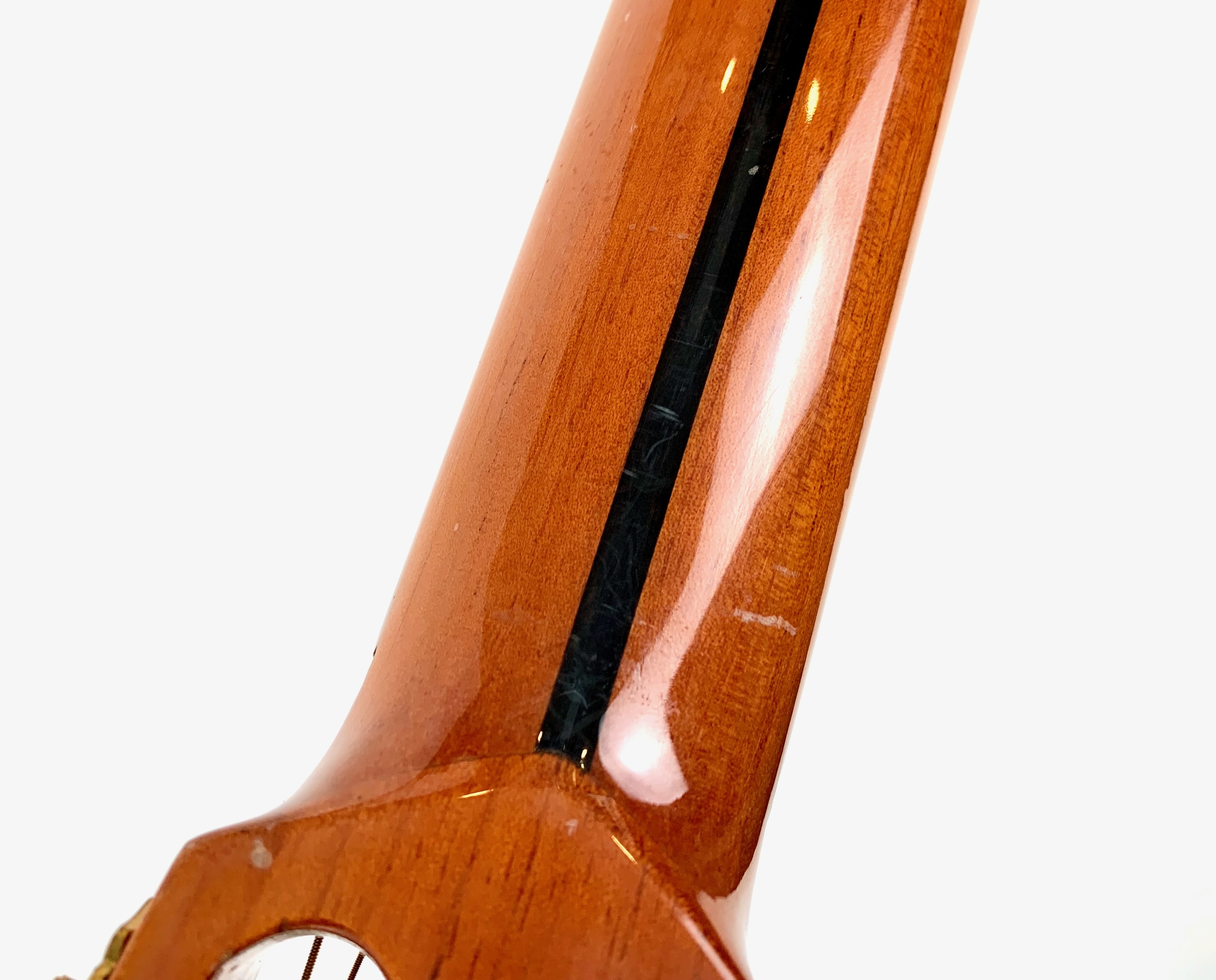 Alhambra Guitars 8 P (34613)