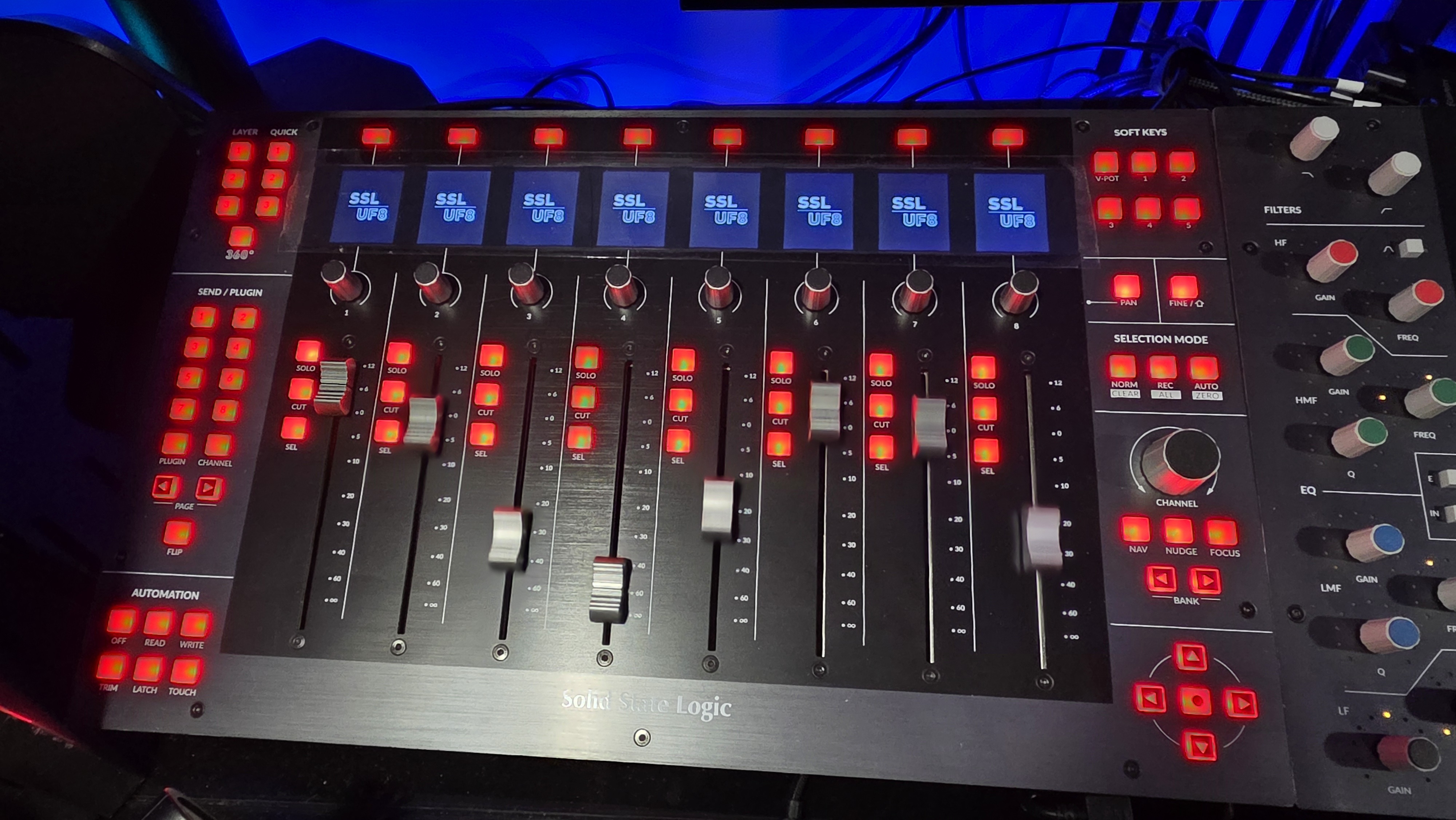 Contrôleur SSL UF8 - 8 Faders Motorisés - Excellent Etat